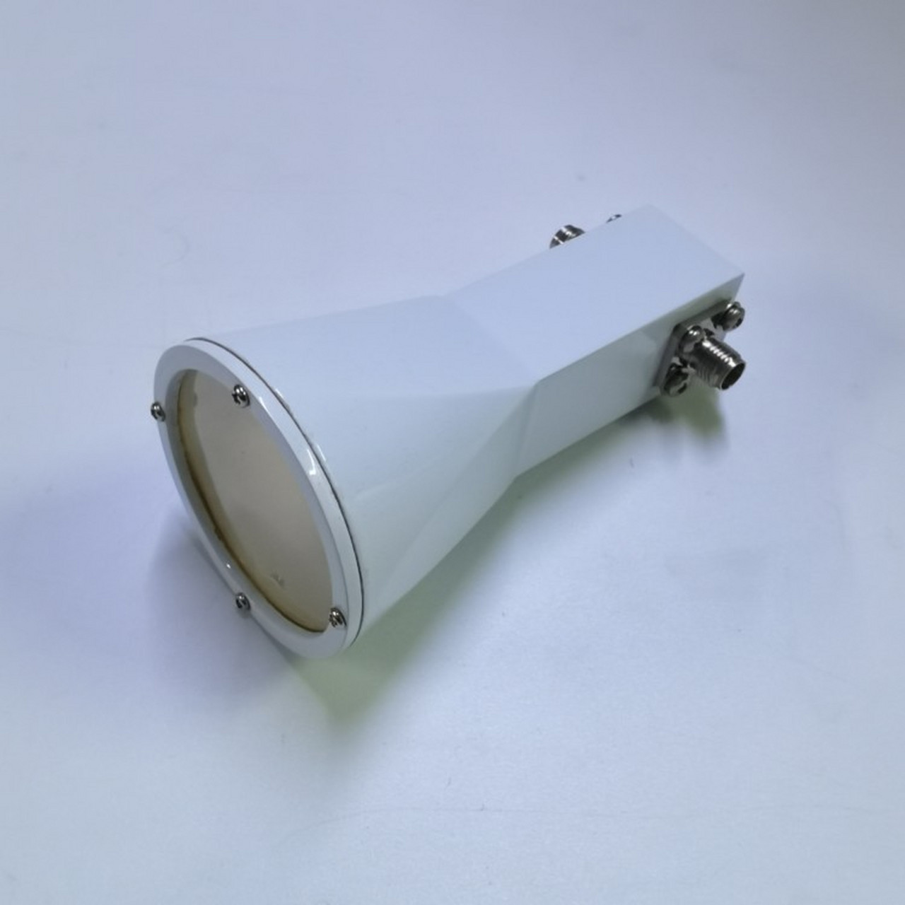 emc检测# #射频# 天华中威国射频天线包含磁环天线,偶极子天线,双圆