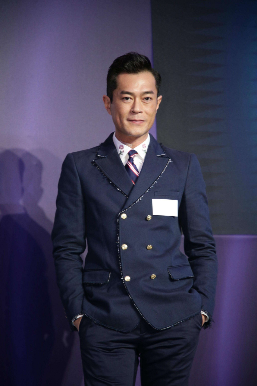 古天乐获颁亚洲影坛非凡贡献大奖,6月8日据新闻频道报道,演员古天乐