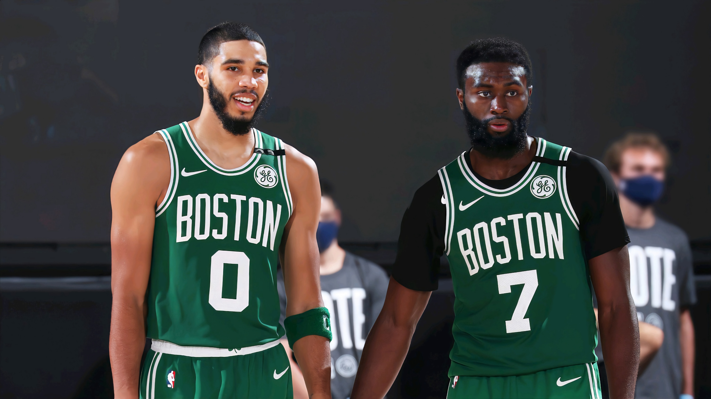 近日,波士顿凯尔特人与杰伦布朗完成了提前续约的相关事宜,双方正式