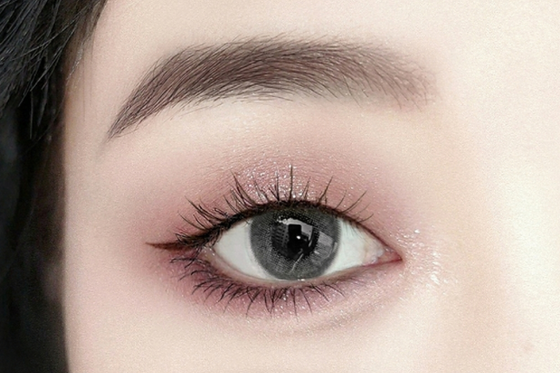 盘子是tom ford#30 insolent rose孤傲玫瑰盘.