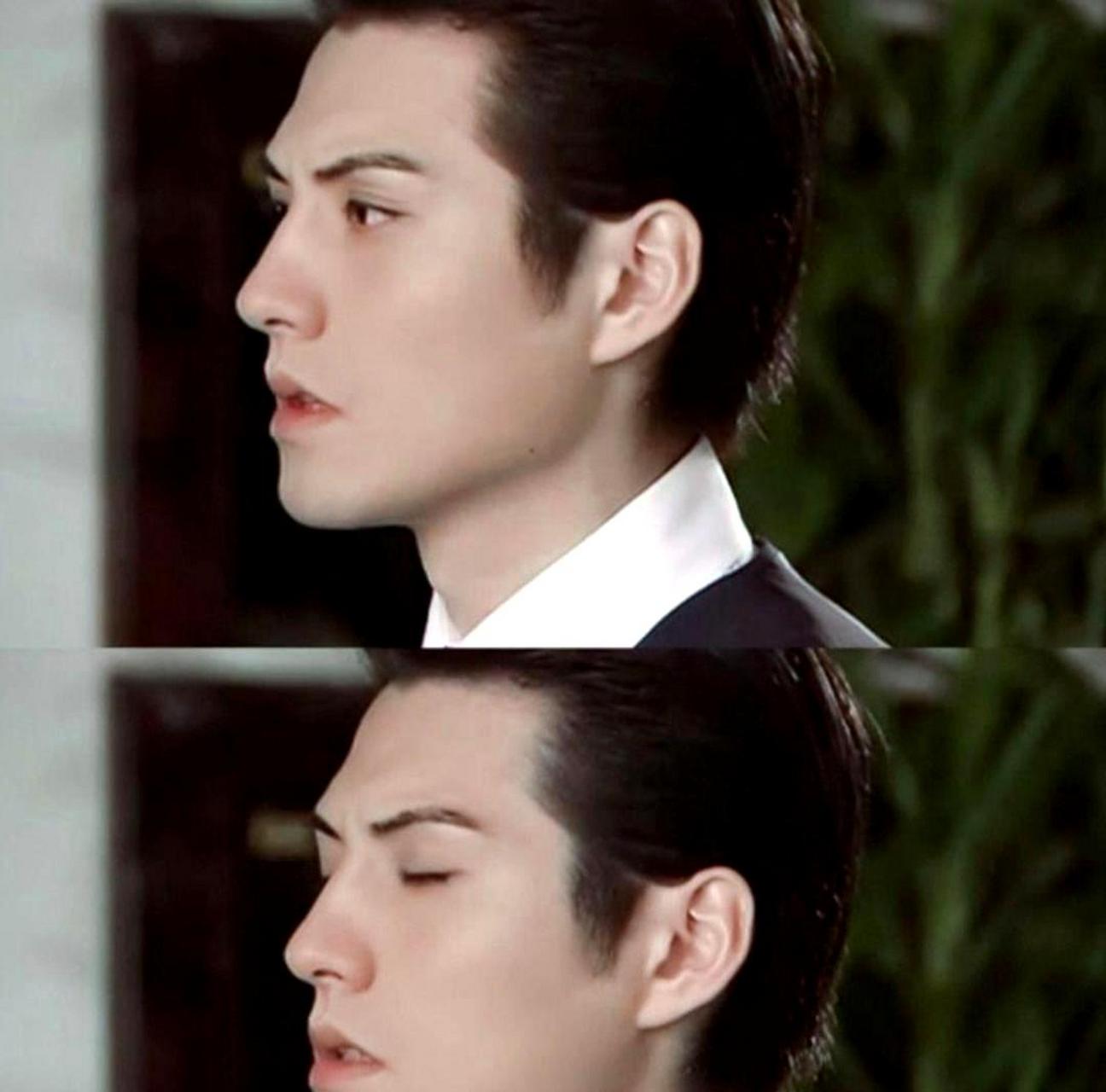 看看严屹宽的侧脸,他的骨相真是太出色了!