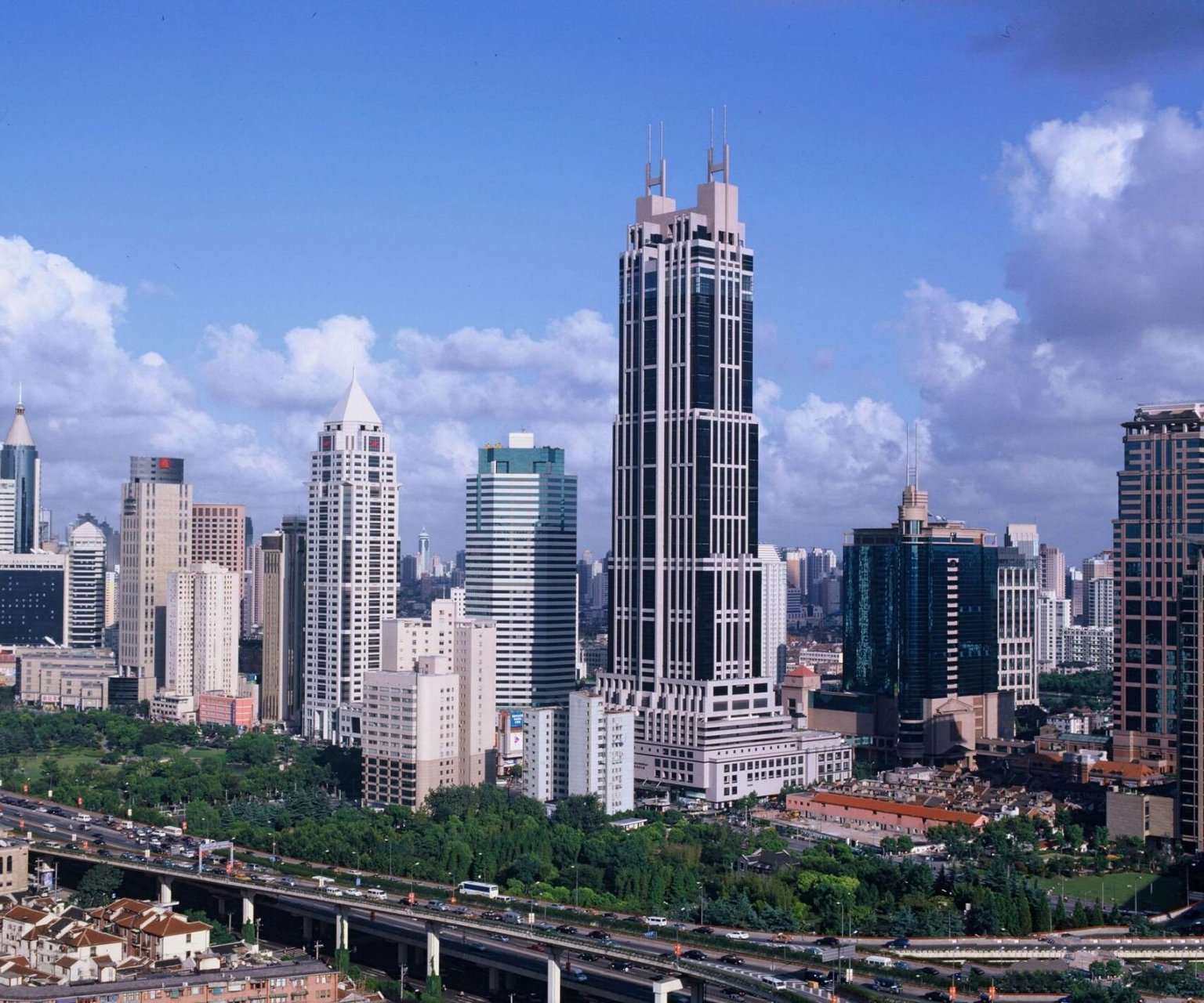 上海-香港新世界大厦 k11	 "上海-香港新世界大厦 香港新世界大厦大楼