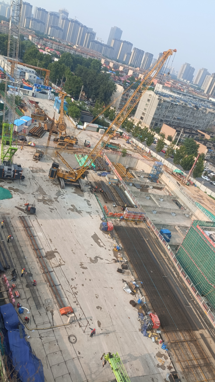 济南地铁2号线腊山站上盖项目疑似有动作!