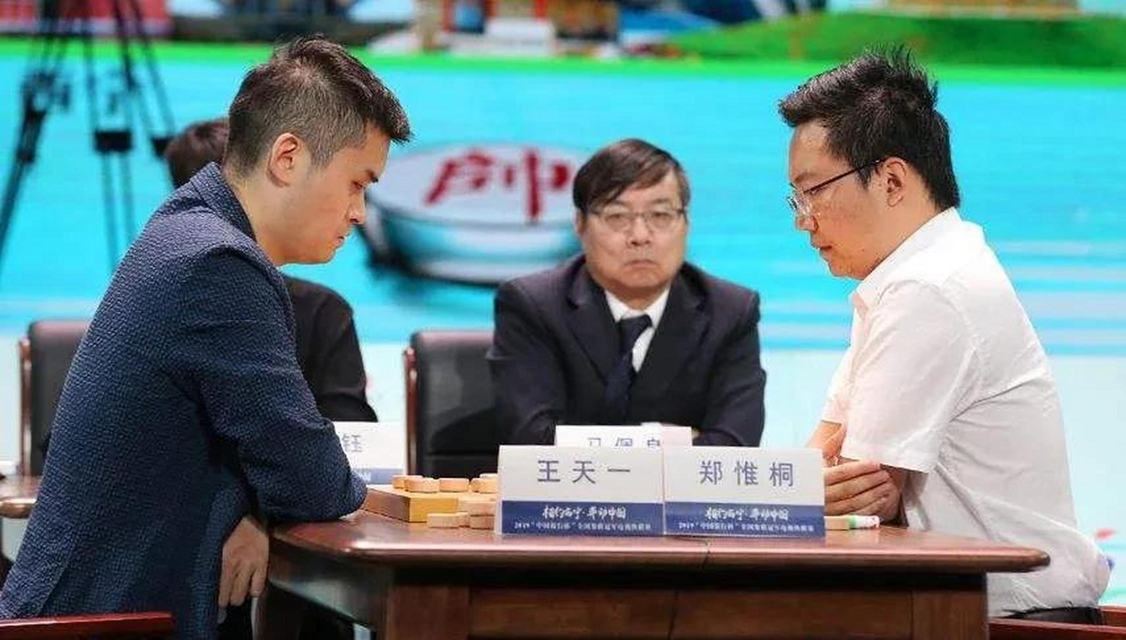 说起来,赵玮大师在直播间对全国象棋甲级联赛的一些看法还是比较客观