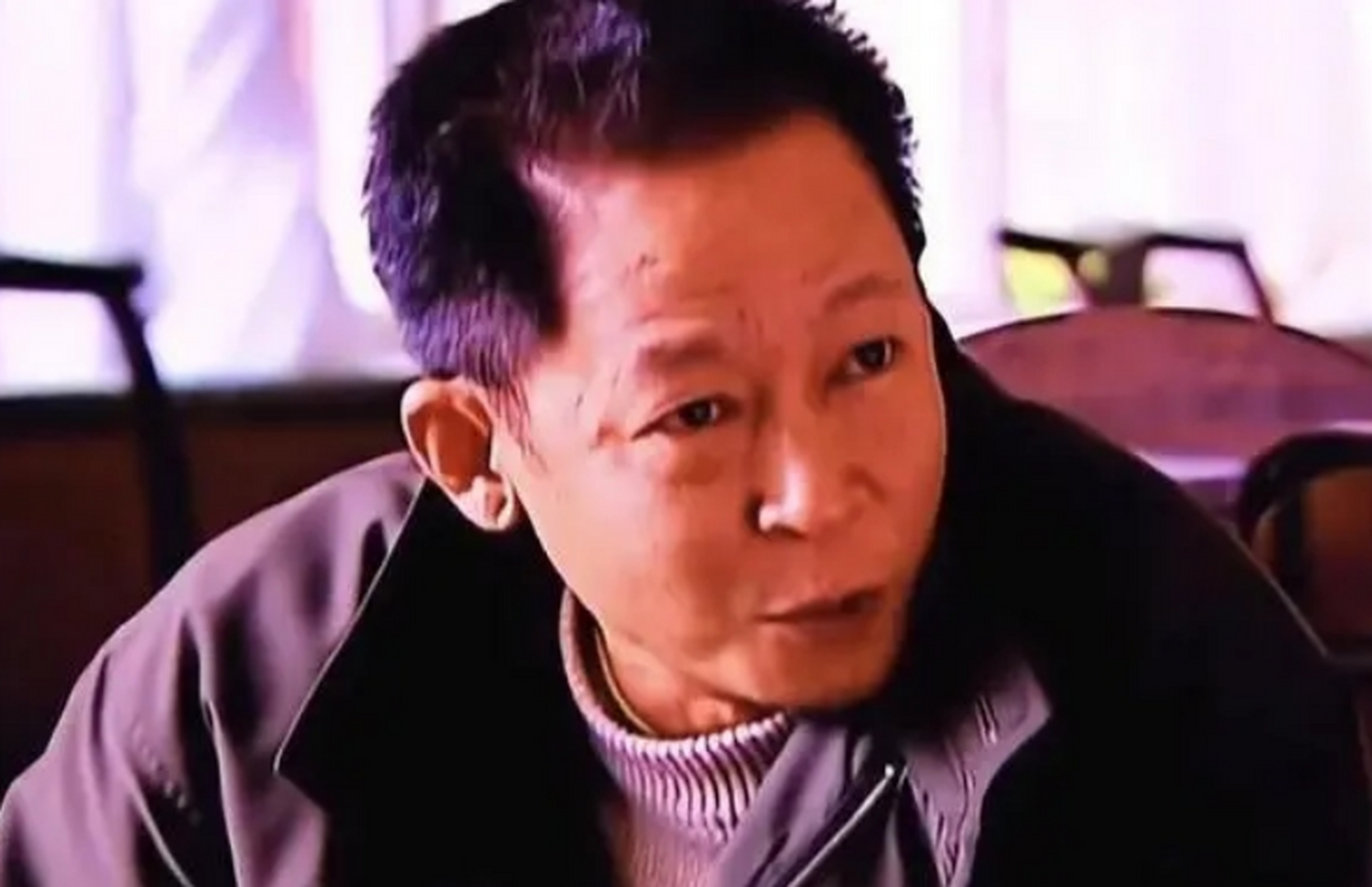 王志文和李幼斌在拍摄电影《旗袍》时,因为争抢镜头而在片场发生了