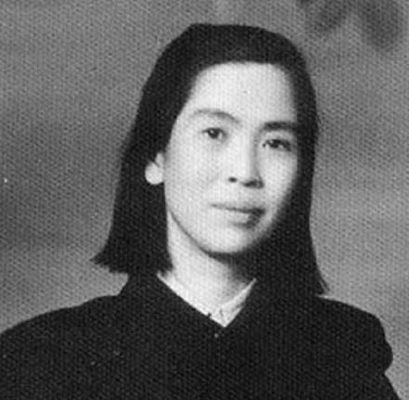 但找了大半天,贺敏仁还是没有任何收获.