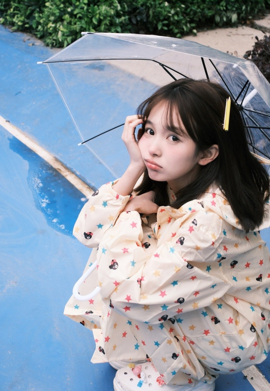 可爱女孩大头照  女神 676767 草莓果酱ox