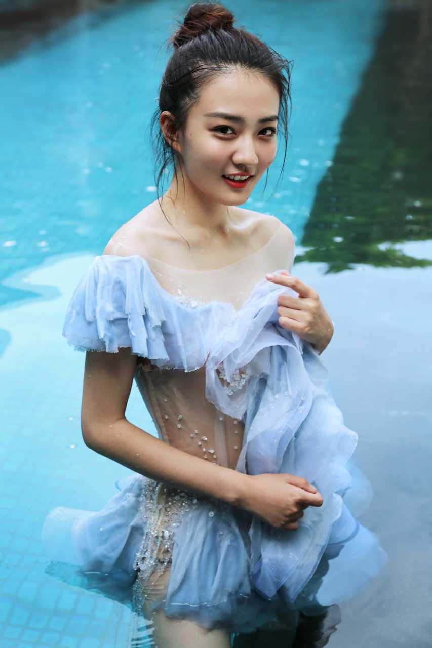 徐璐写真,这姐身材真好#徐璐