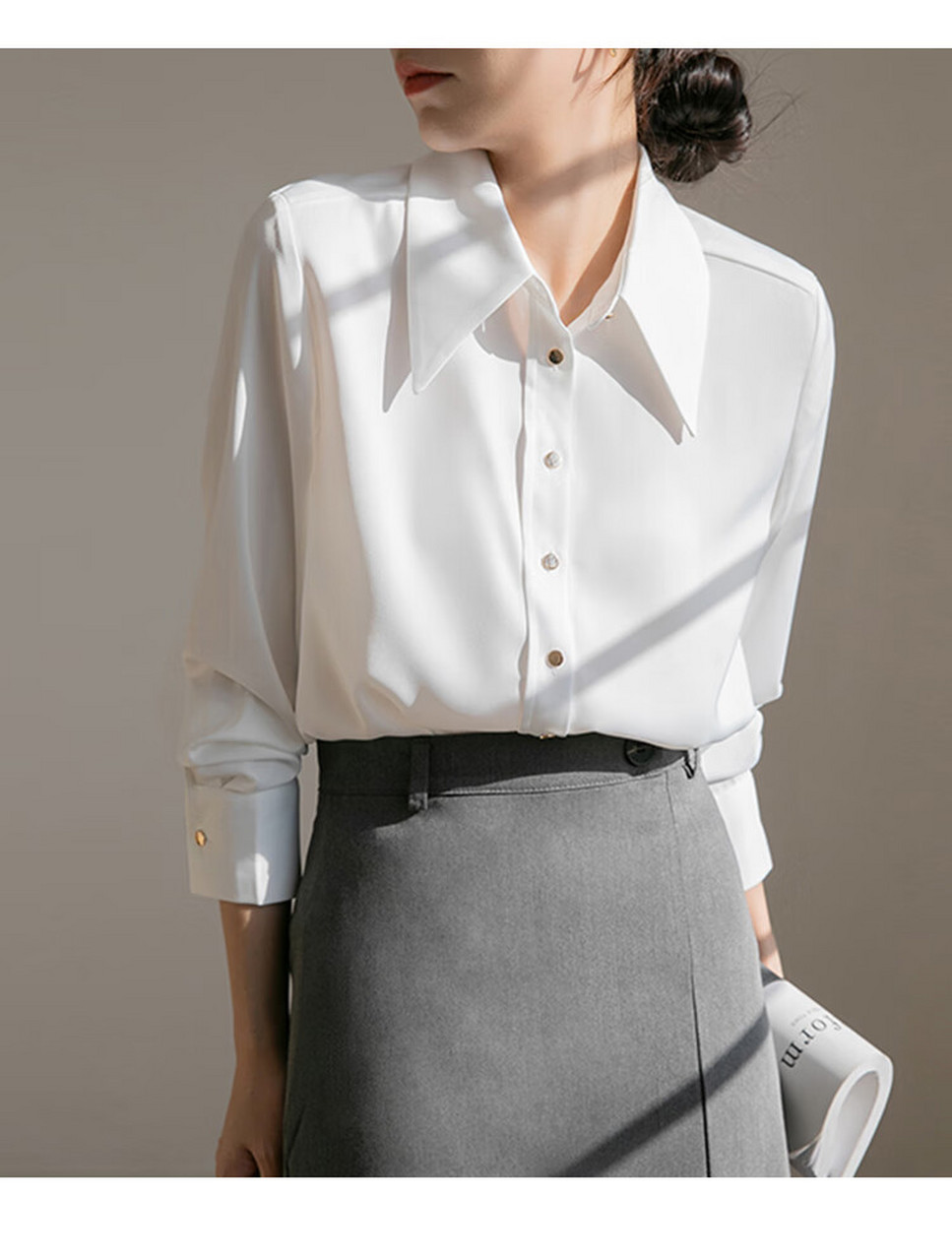 初申长袖衬衫女设计感气质小尖领通勤休闲白衬衣上衣s136c2803:优雅