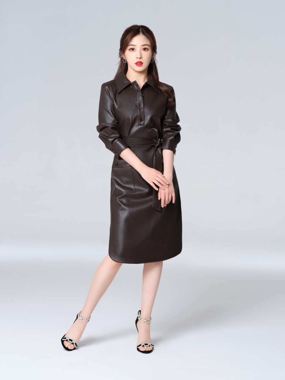 张含韵  美腿玉足合集[大哈]