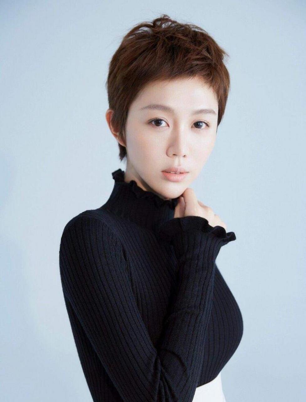 短发女神姜妍 不温不火的挺好的! #百家号星火计划# #娱乐