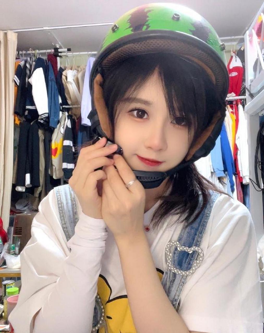 美女艺人snh48段艺璇迷人美照欣赏,好可爱啊