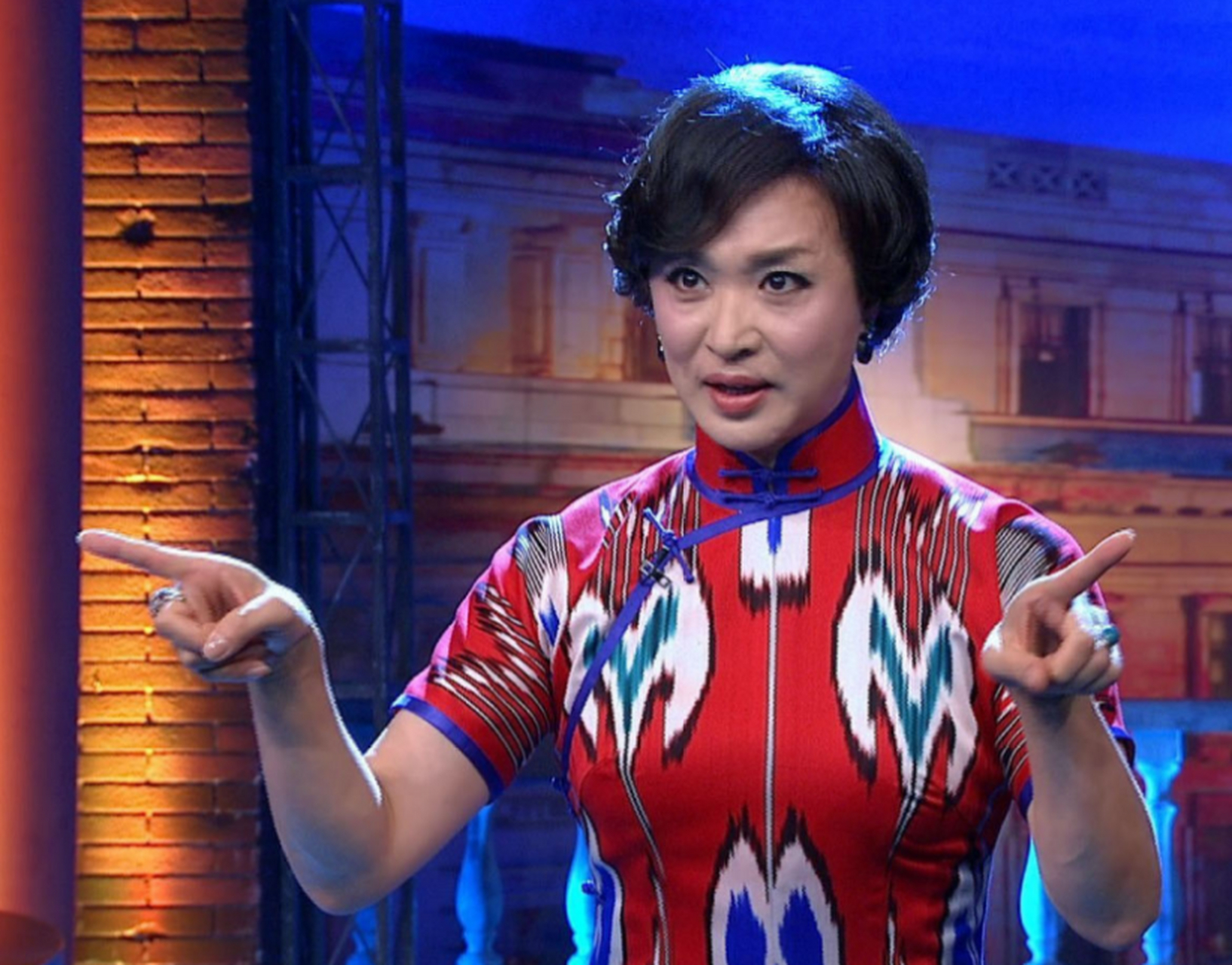 "金星很不屑地回答:"动心?