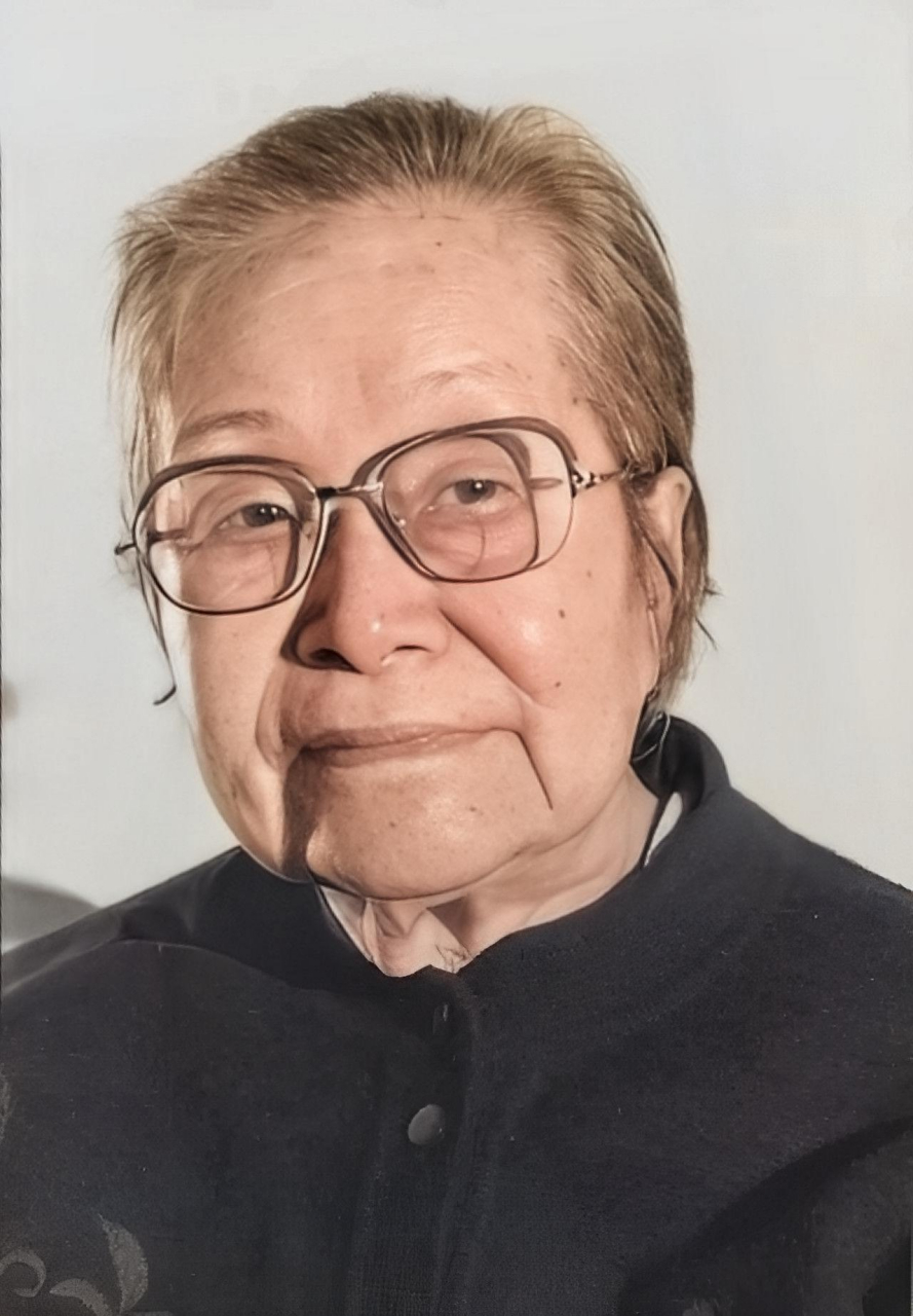 1966年,胡絜青终于爆发,用大字报揭露了老舍的婚姻不忠.