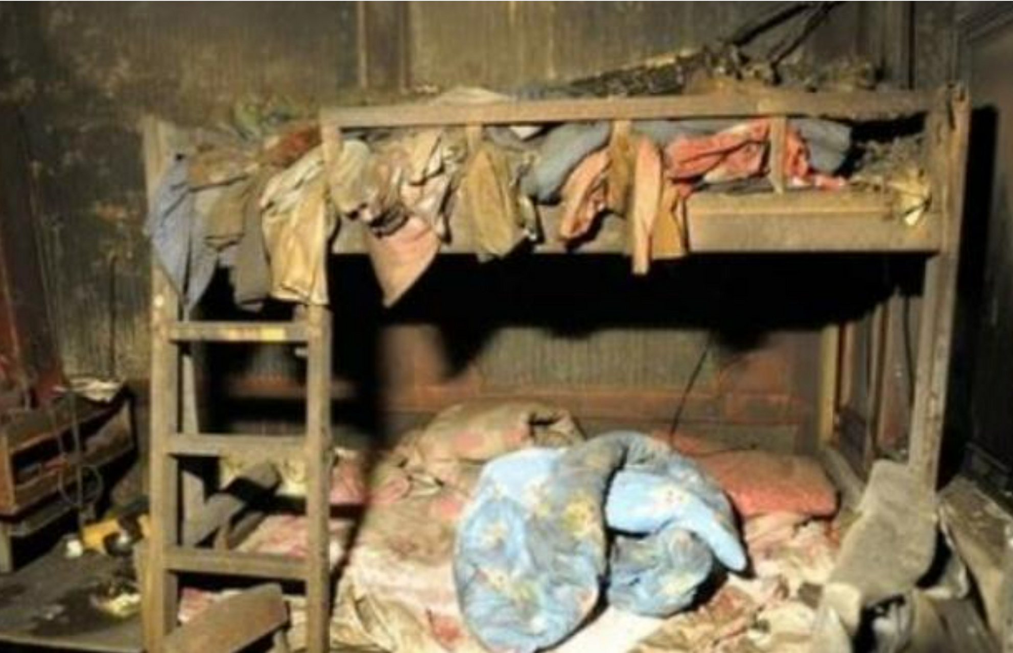 陕西变态杀人狂龙治民,伙同瘫痪妻子杀害48人,女儿被迫改名换姓