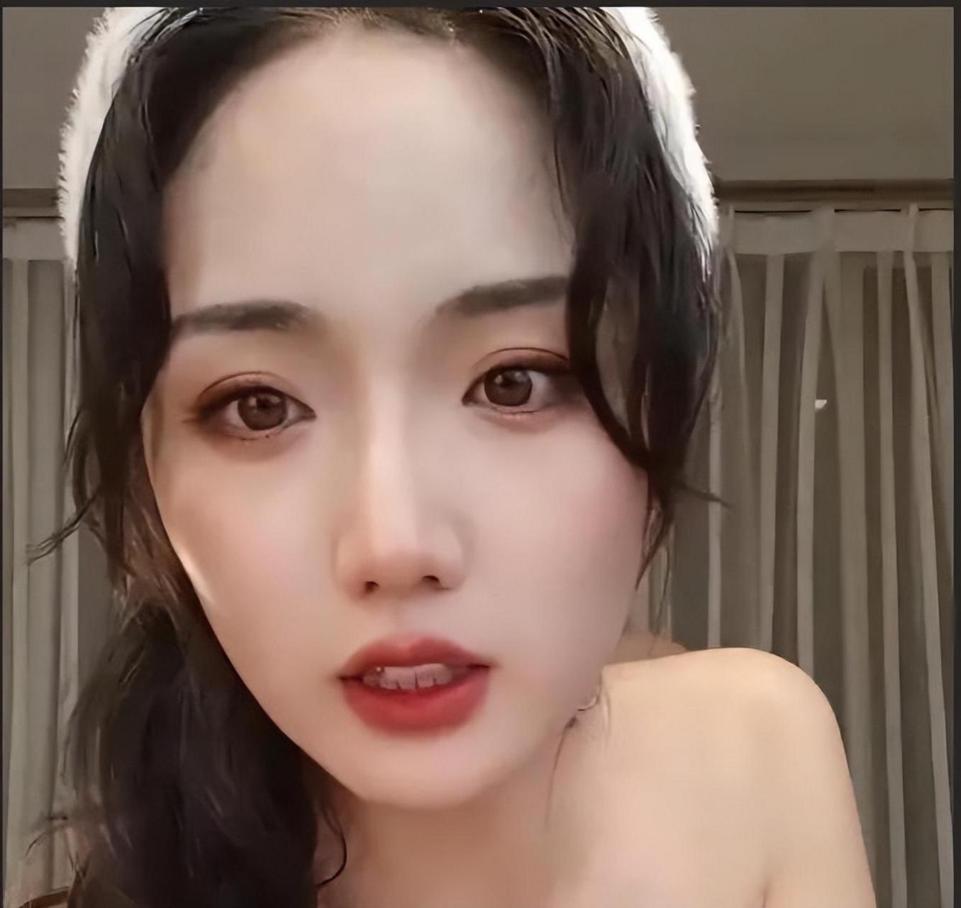 女网红焕儿与前男友视频被曝光,三个疑点,被揭秘引关注