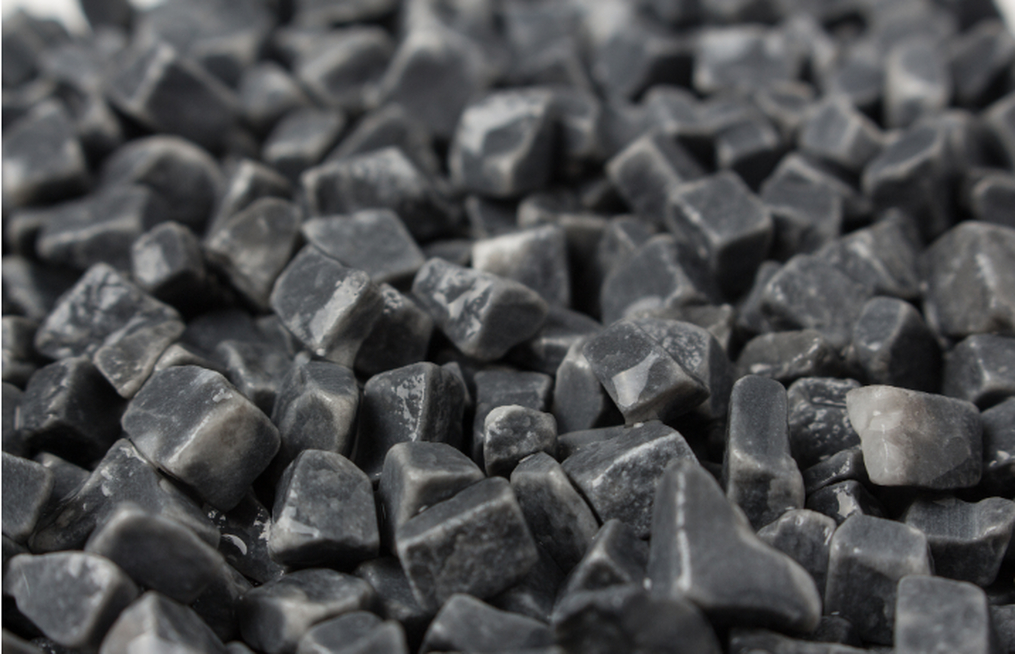 "材料之王"石墨烯产业应用前景广阔,5只概念股将诞生10倍妖股 石墨烯