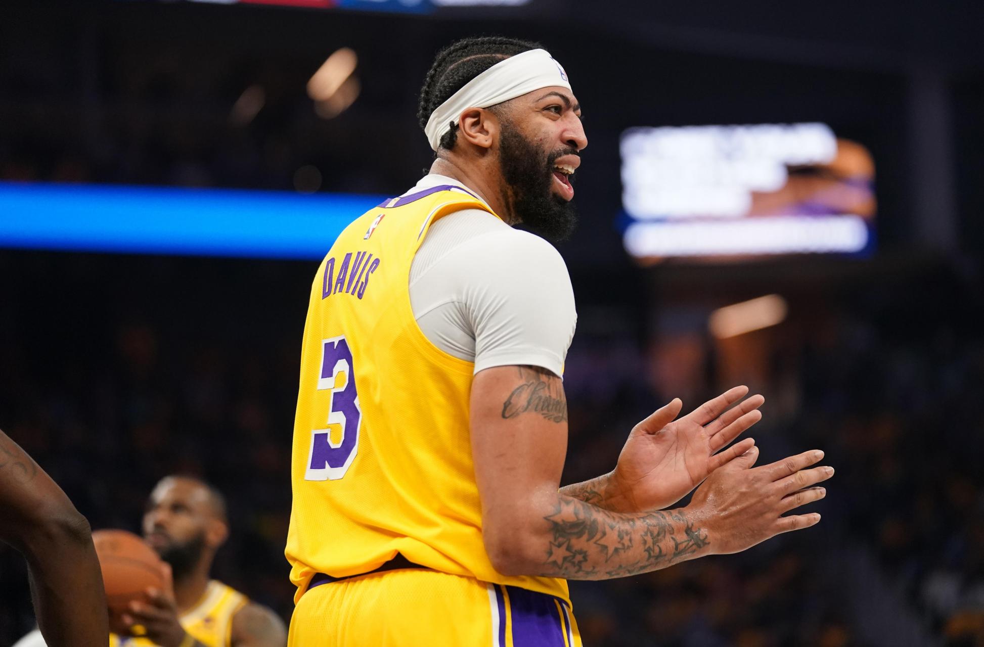 湖人主教练哈姆赞扬浓眉的状态与进取心  在湖人108-125不敌勇士的