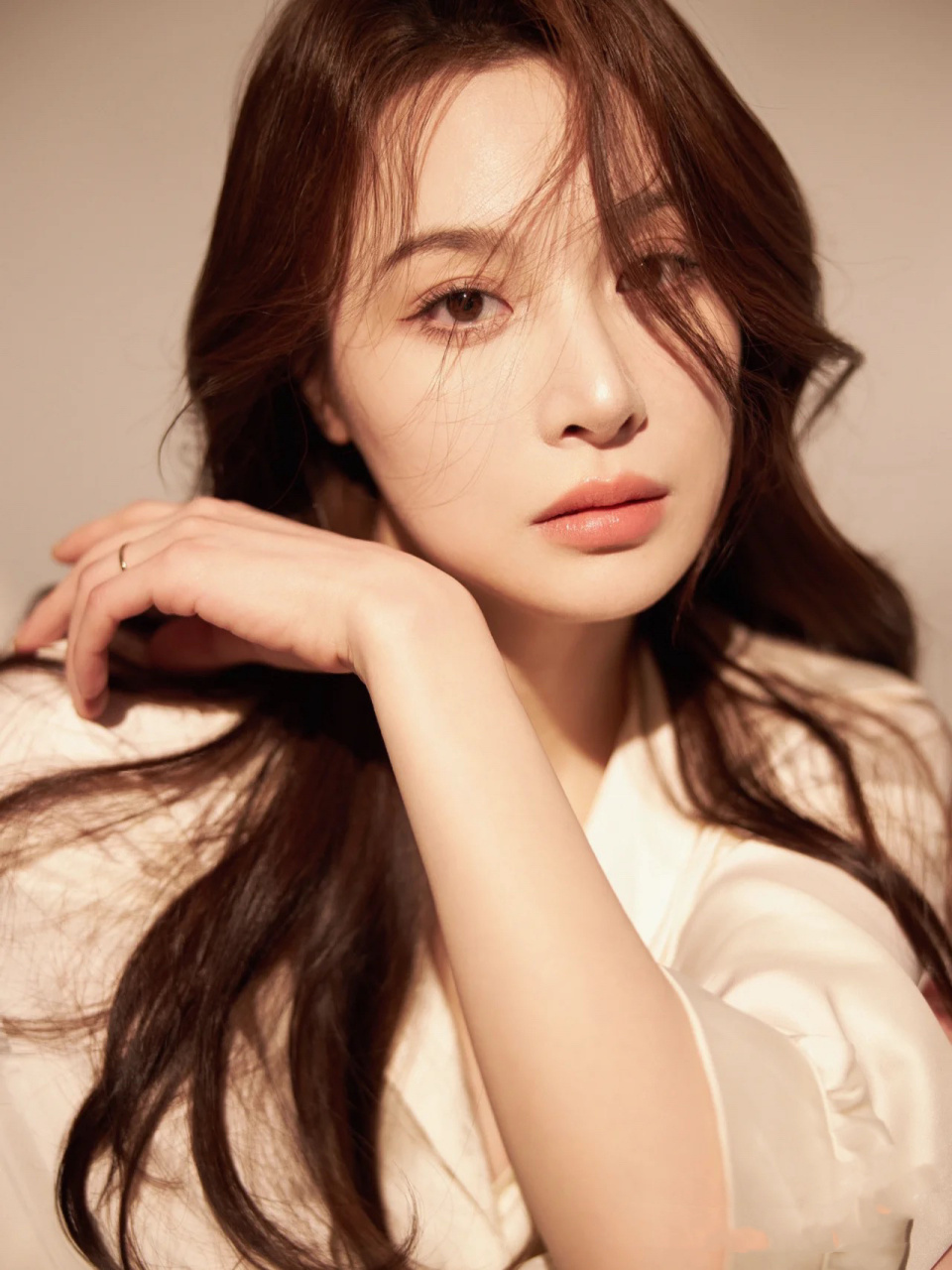 《狂飙》后遗症,明星的ab面!  拿捏高启兰真的鲨疯我了?