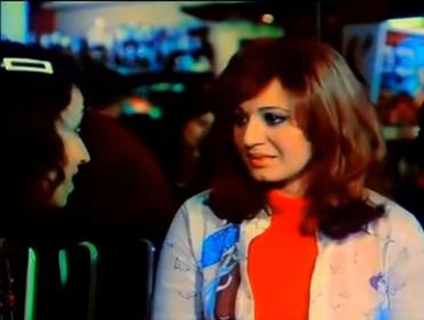 漂亮女留学生沦为间谍---埃及电影《走向深渊》  1978年埃及电影