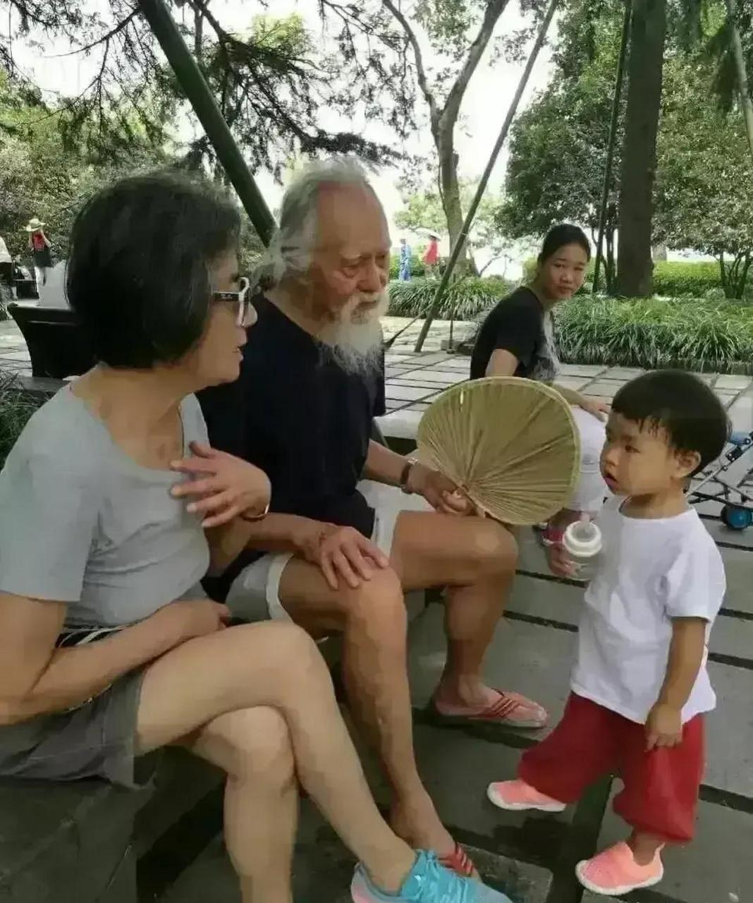 王德顺的老婆年轻时图片