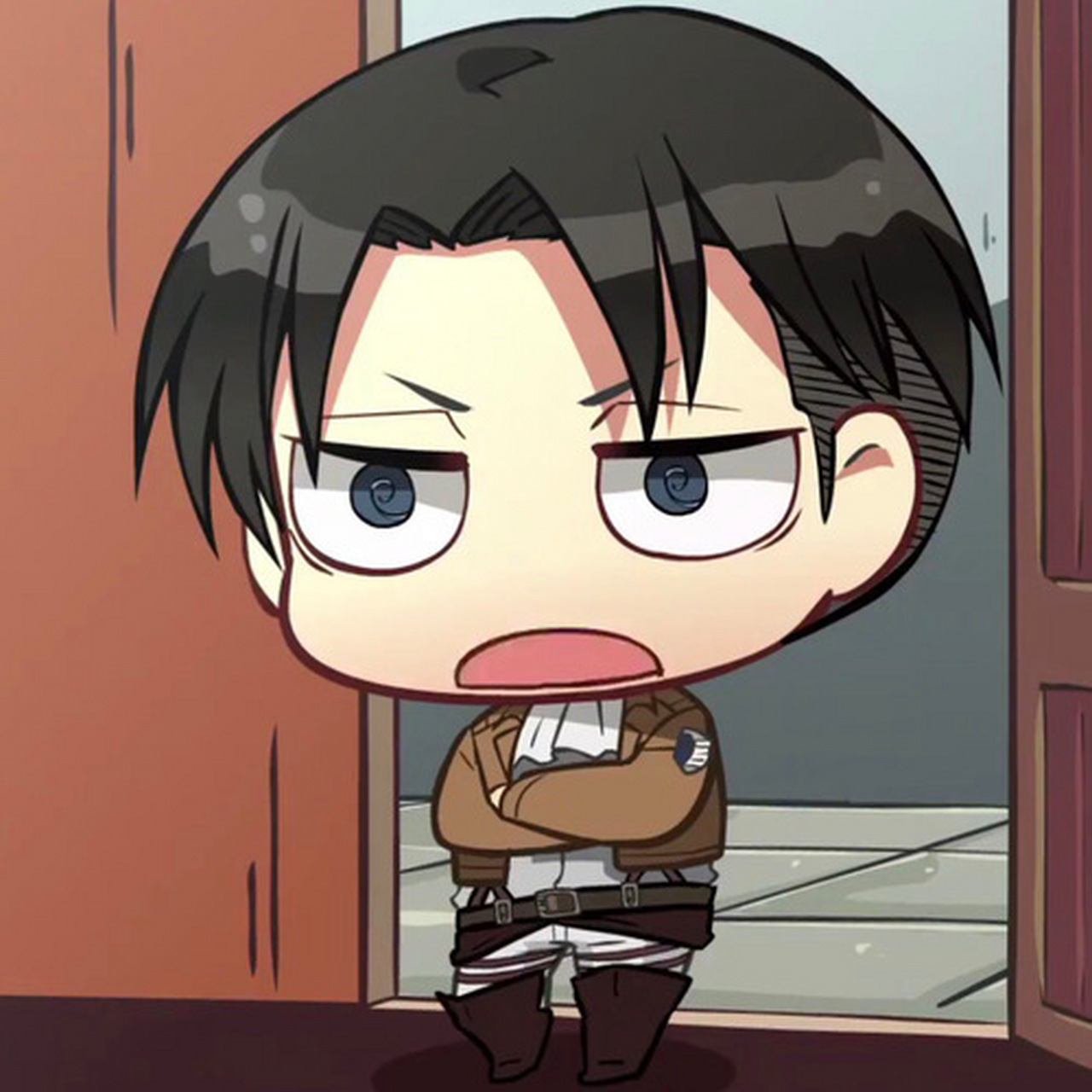 「进击的巨人」q版动画版 #利威尔兵长# ,蚊香眼的兵长好可爱!