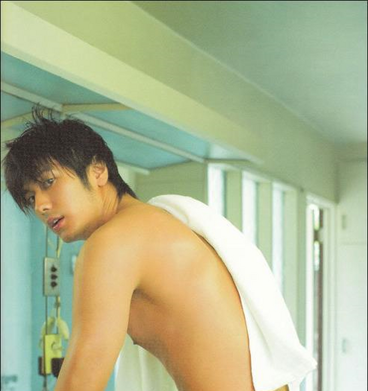 日本演员速水重道和平山绫宣布结婚[ok]