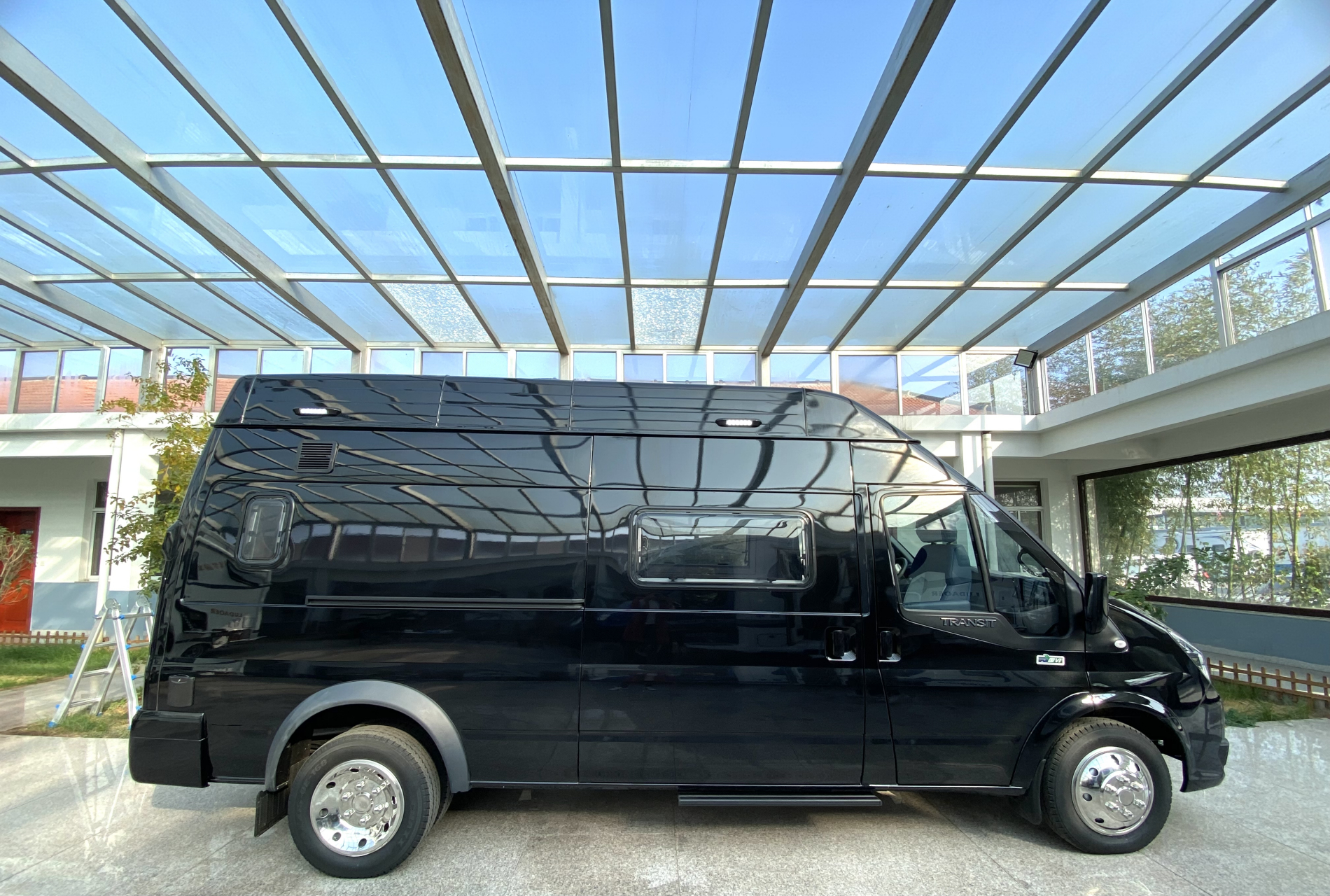 鲁道尔房车t590,标配航空座椅,实现一车多用!