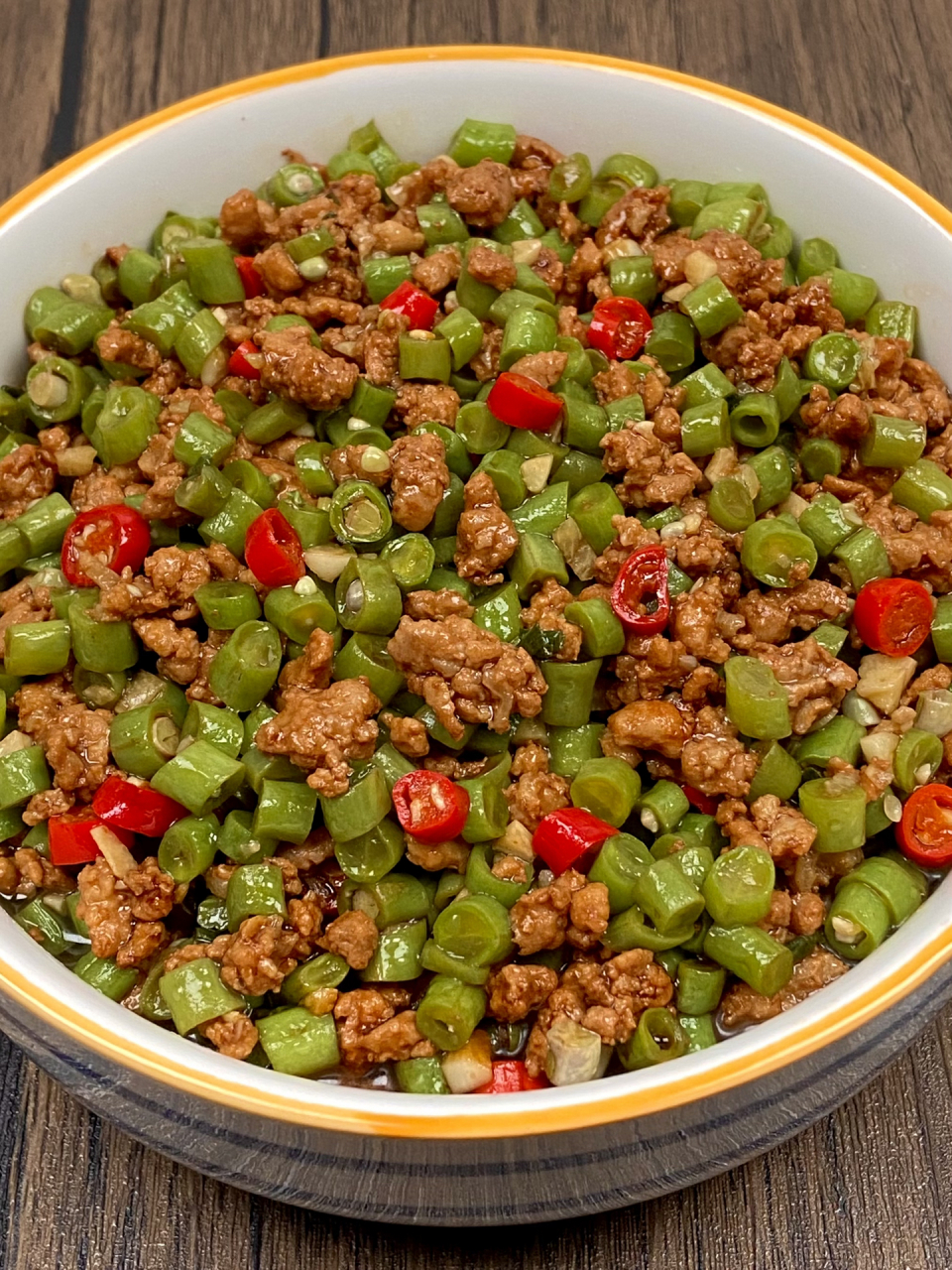 这个肉沫炒豆角真的巨巨巨好吃,酱汁拌饭绝绝子!