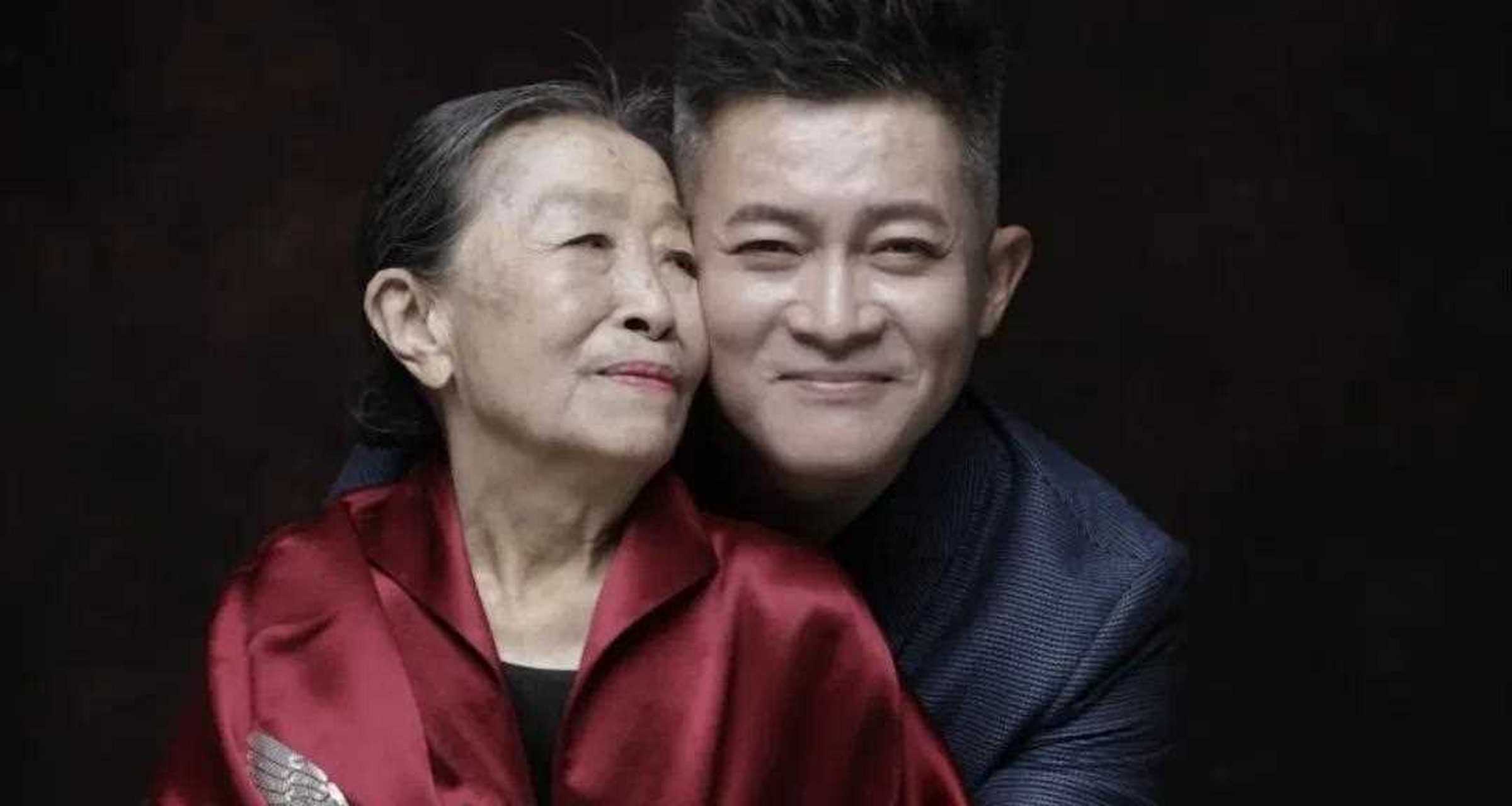 丑娘真的走了[衰]  提到张少华老师,谁不夸一句演技精湛.