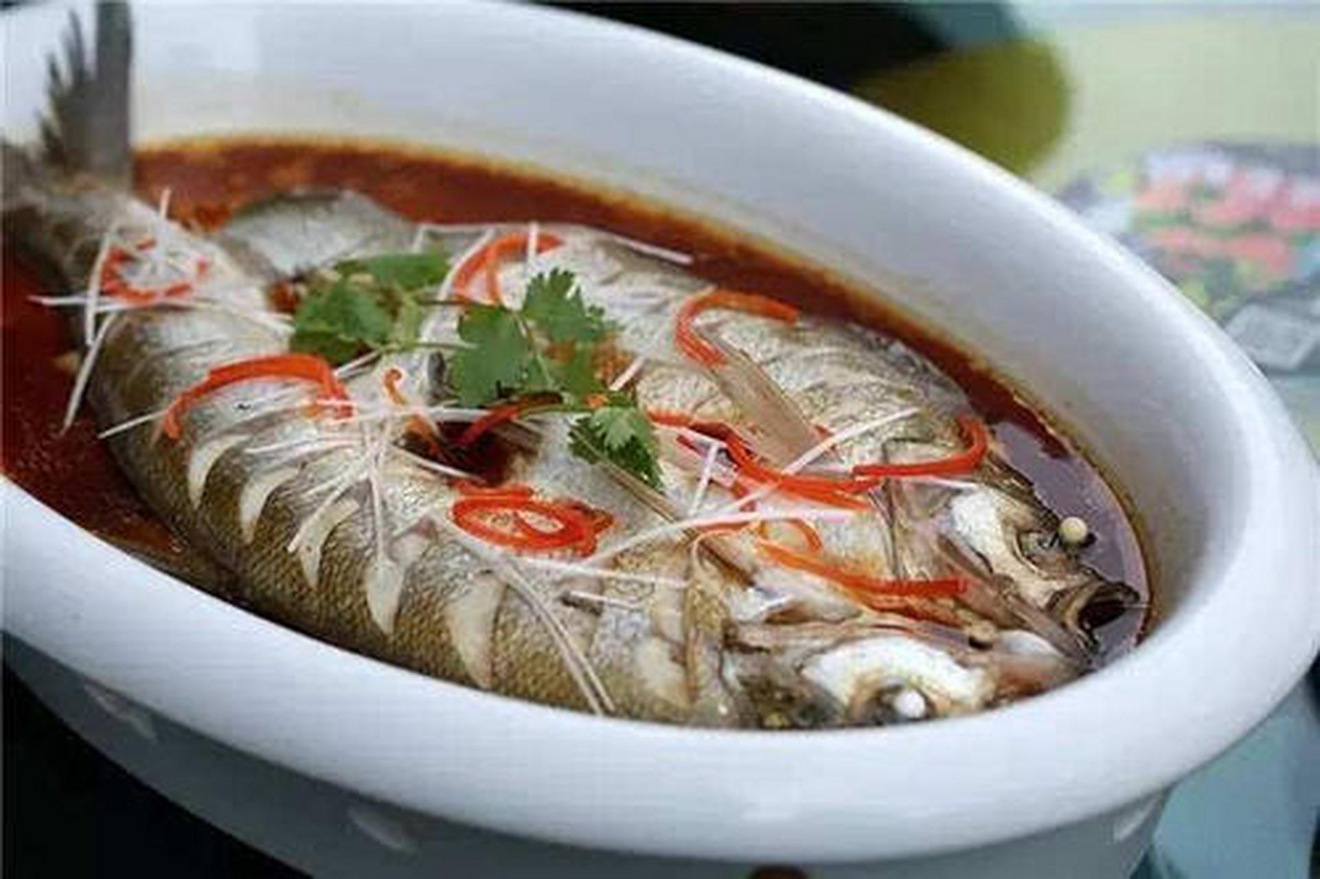 丹江口翘嘴鲌是国家地理标志产品,原系长江,汉江土着鱼种,因丹江口