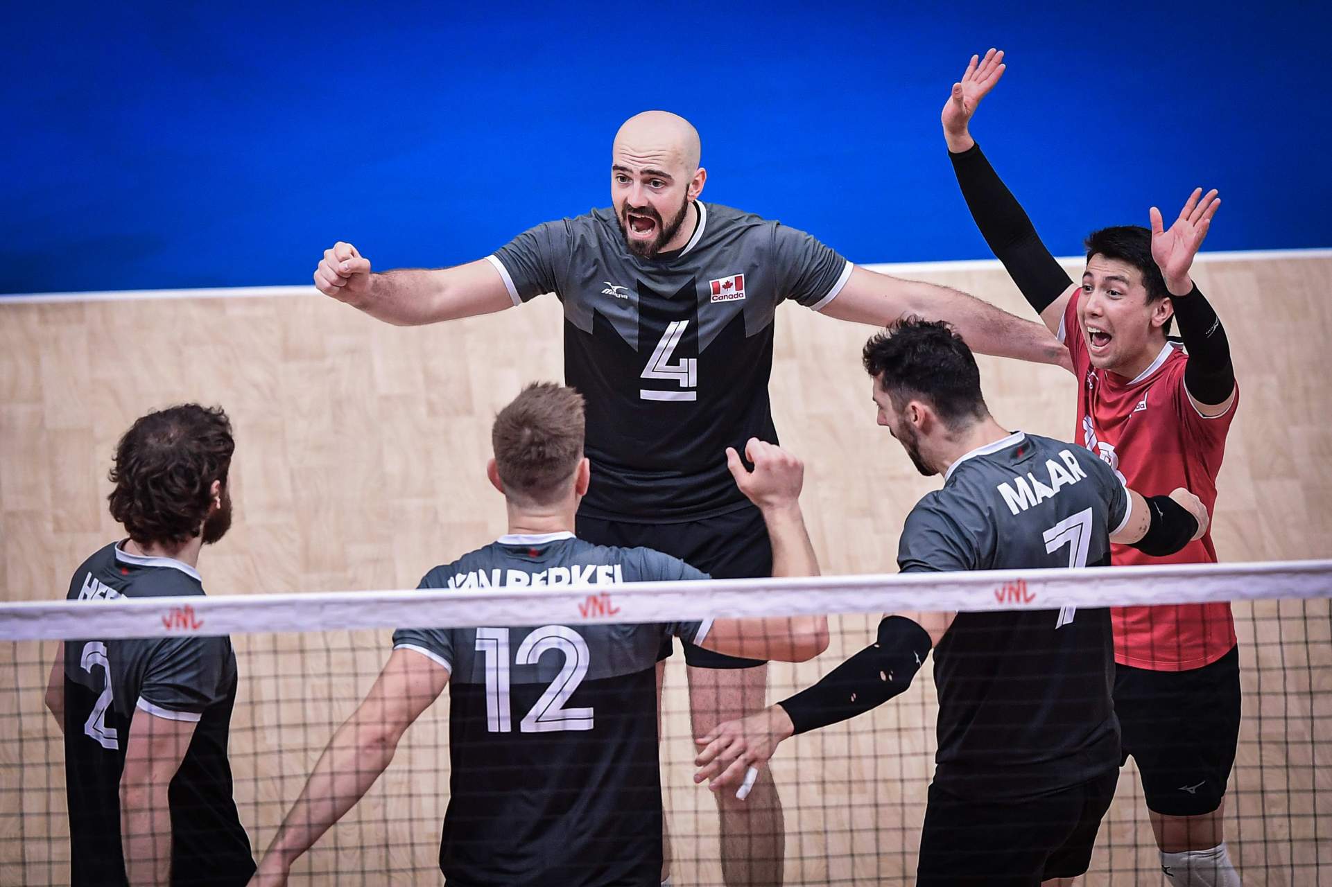 世界男排联赛- 中国男排1-3不敌加拿大男排排名垫底 北京时间7月9日