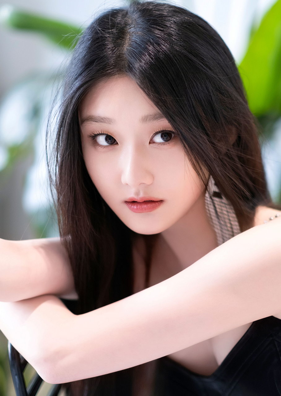 嘉行传媒的袁雨萱,觉得她在演艺圈有未来吗?