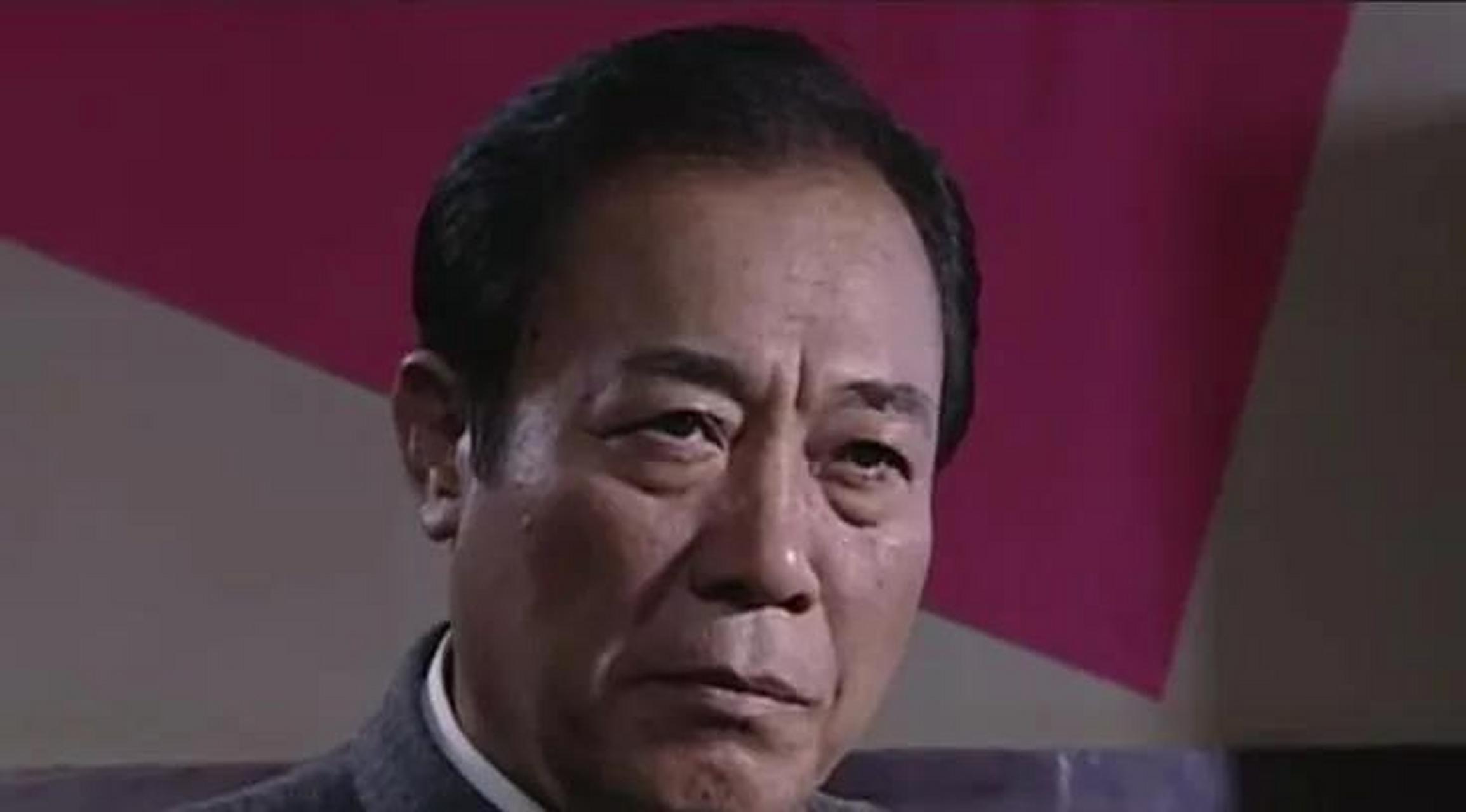 ​点评:只讲人情就不是政治