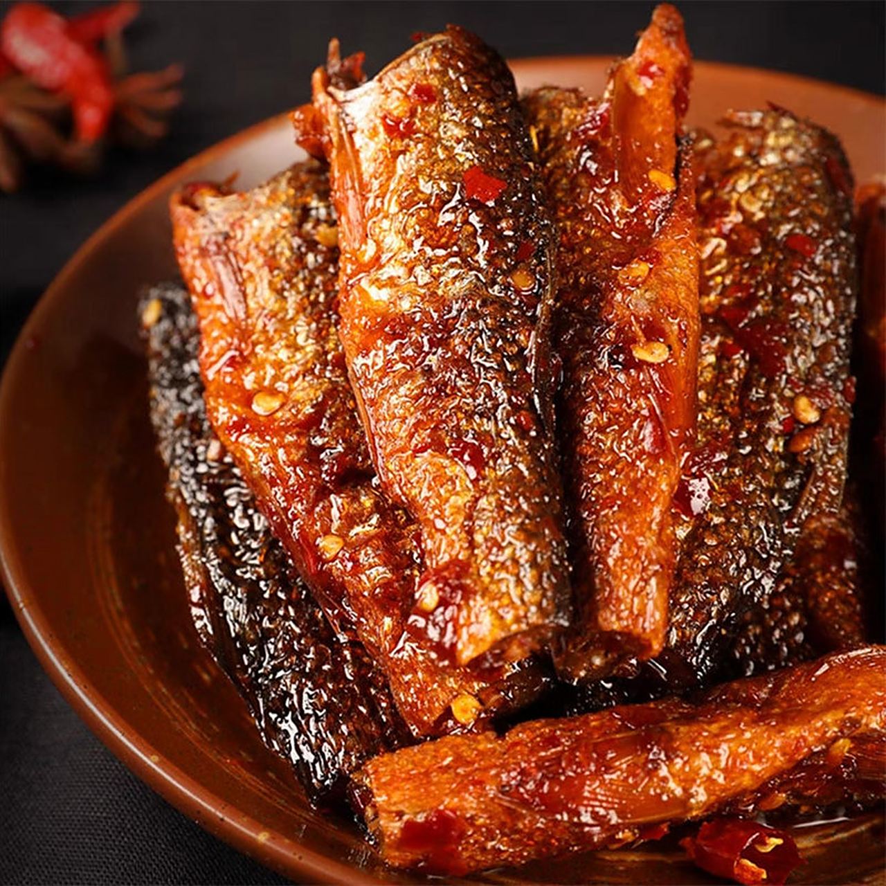 拼夕夕上,圣旨酥骨鱼的教程卖得这么好,想来吃起来应该不赖,要学学吗?