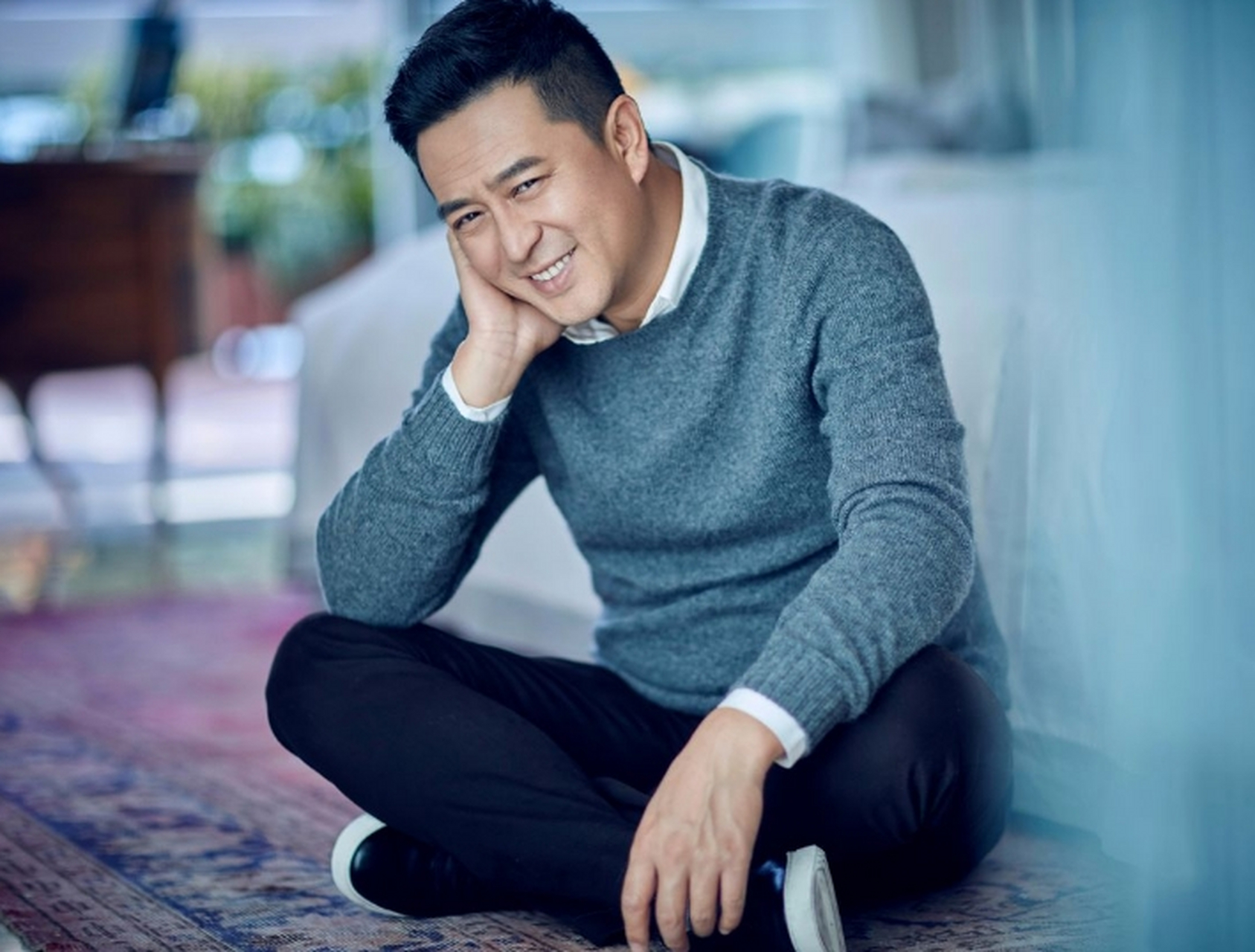 张嘉译凭借《蜗居》火了,他却搞哭了好兄弟孙浩!