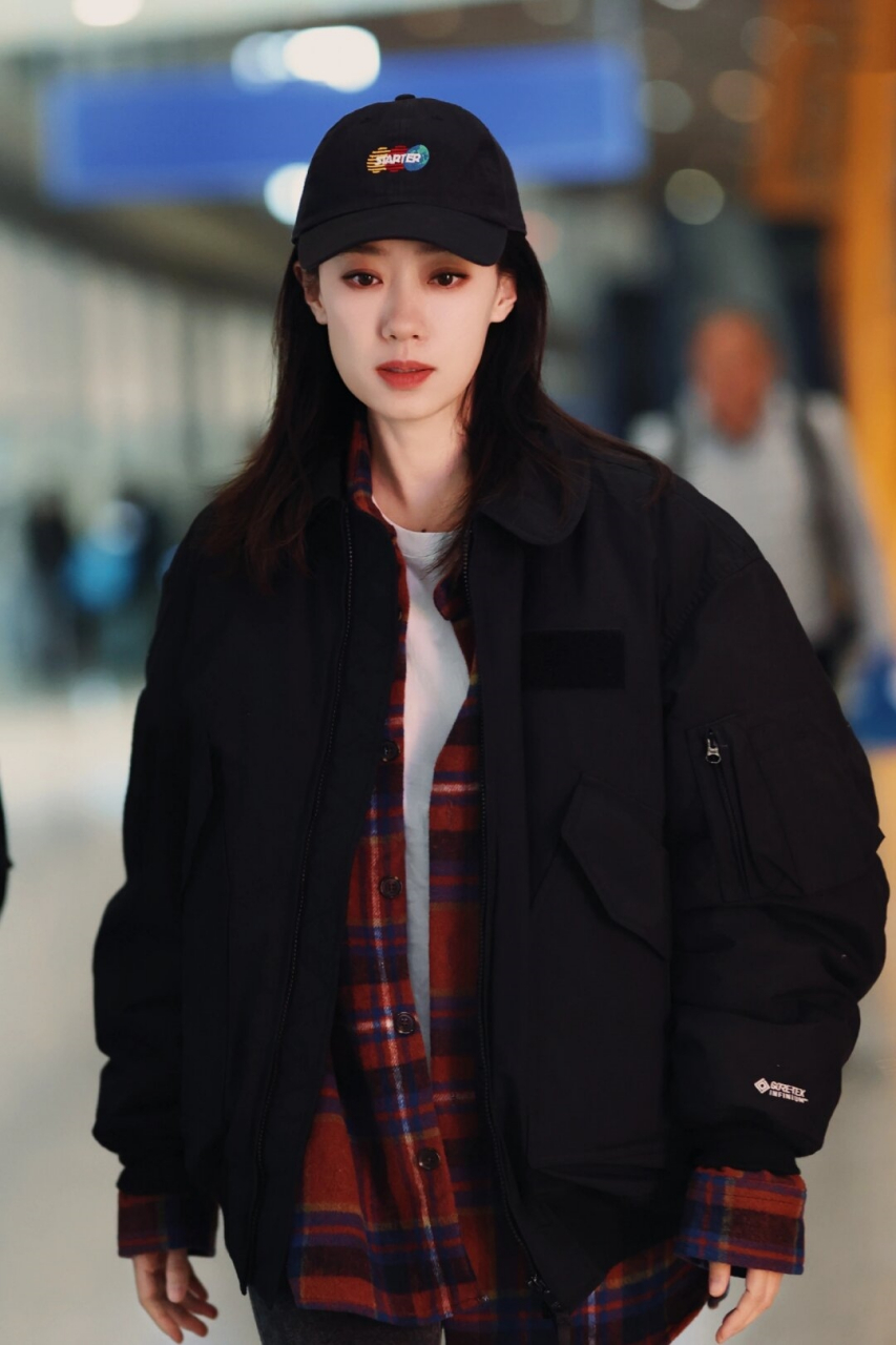 张小斐男友风穿搭太酷了好亮的眼睛