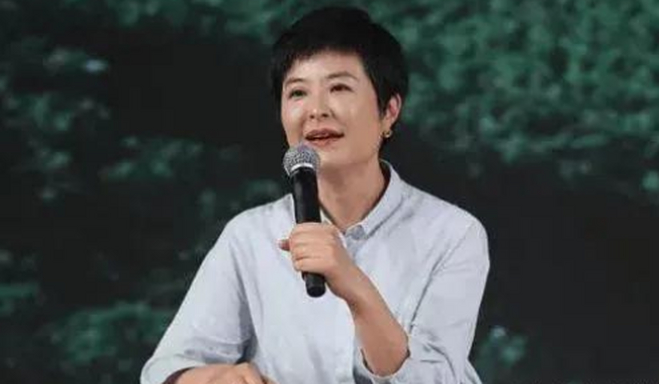 2015年,"央视名嘴"张泉灵给徐小平打电话 开口就要1500万的投资,对方