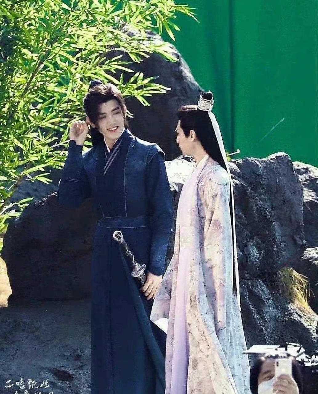 皓衣行剧还没播流程都已经走完了[允悲],继之前陈飞宇塌房,罗云熙删帖