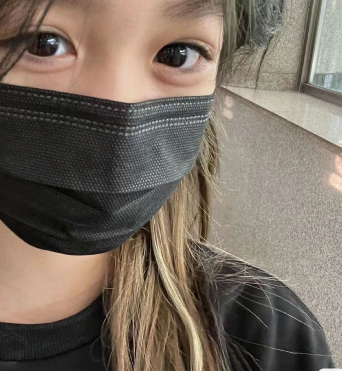 钟丽缇两个女儿考拉和jaden越来越像了#娱乐圈星二代