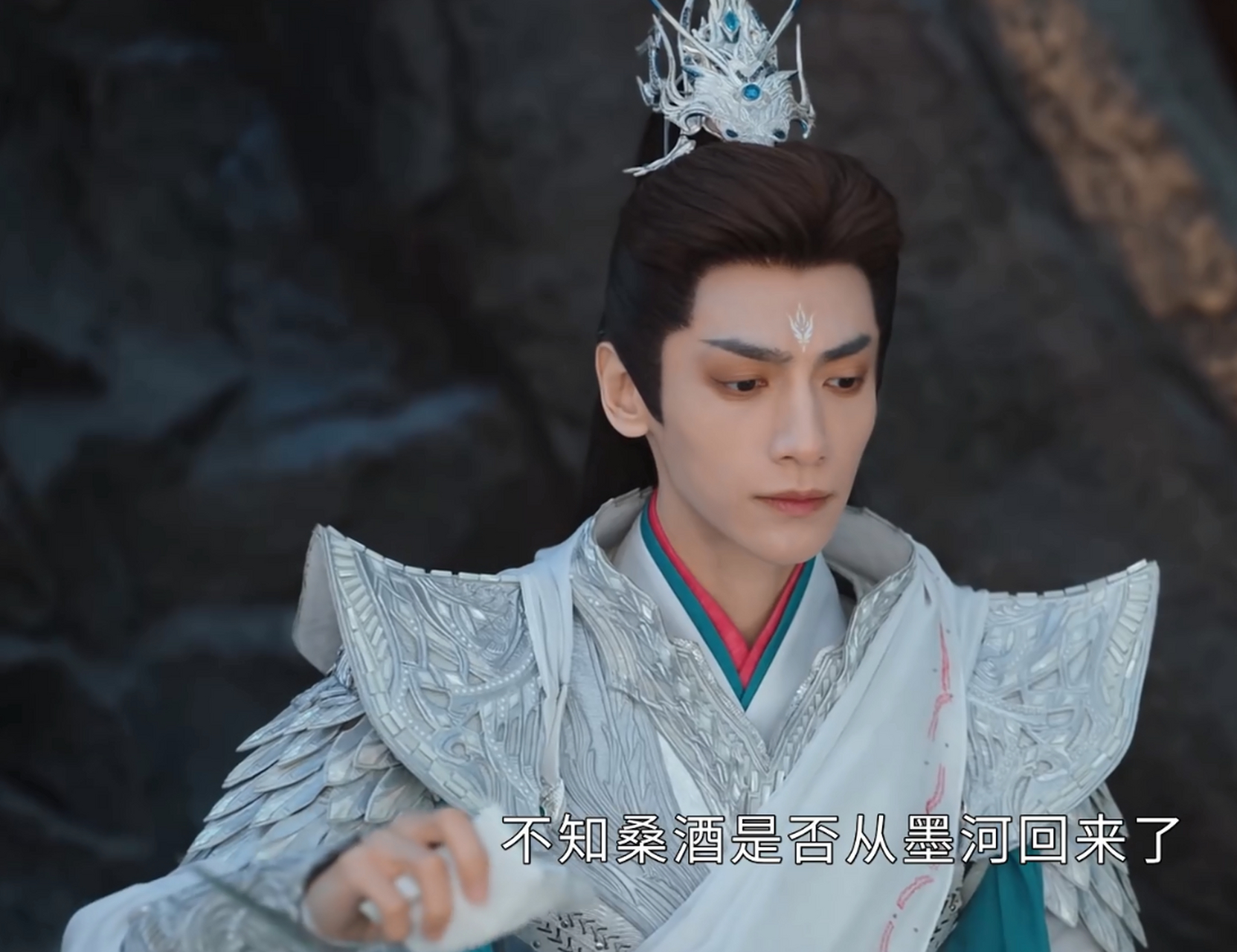 战神冥夜和河蚌精桑酒成婚之后,却没有行夫妻之实.