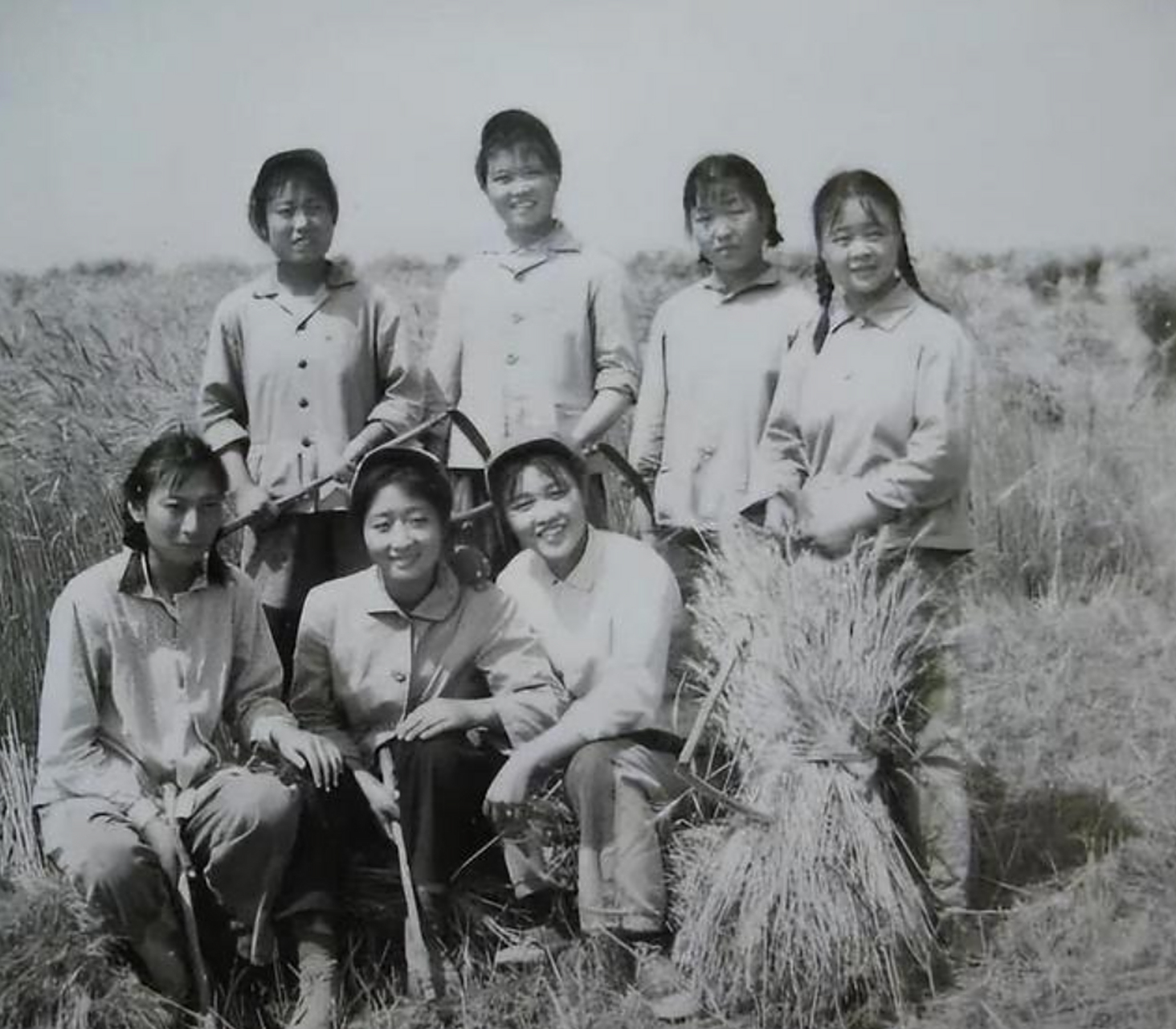 历史老照片: "知青"作为一个时代的象征,是上世纪六七十年代无数年轻