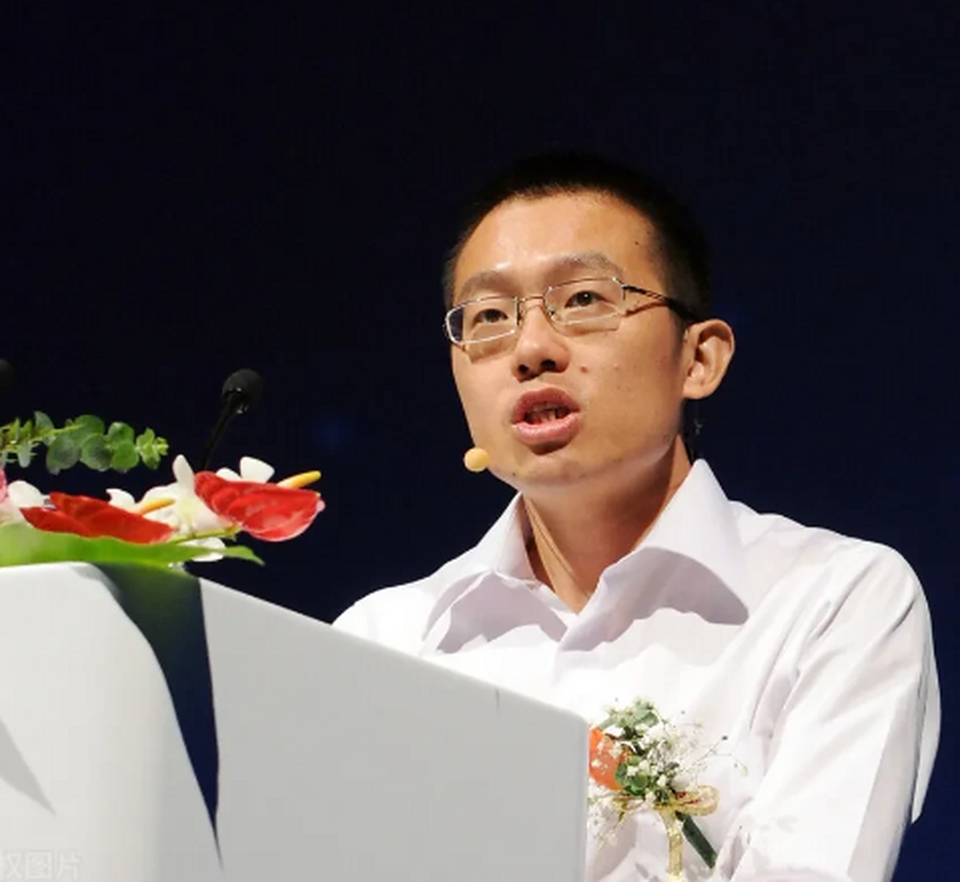 "这次激烈的争吵之后,李一男带着一些华为的