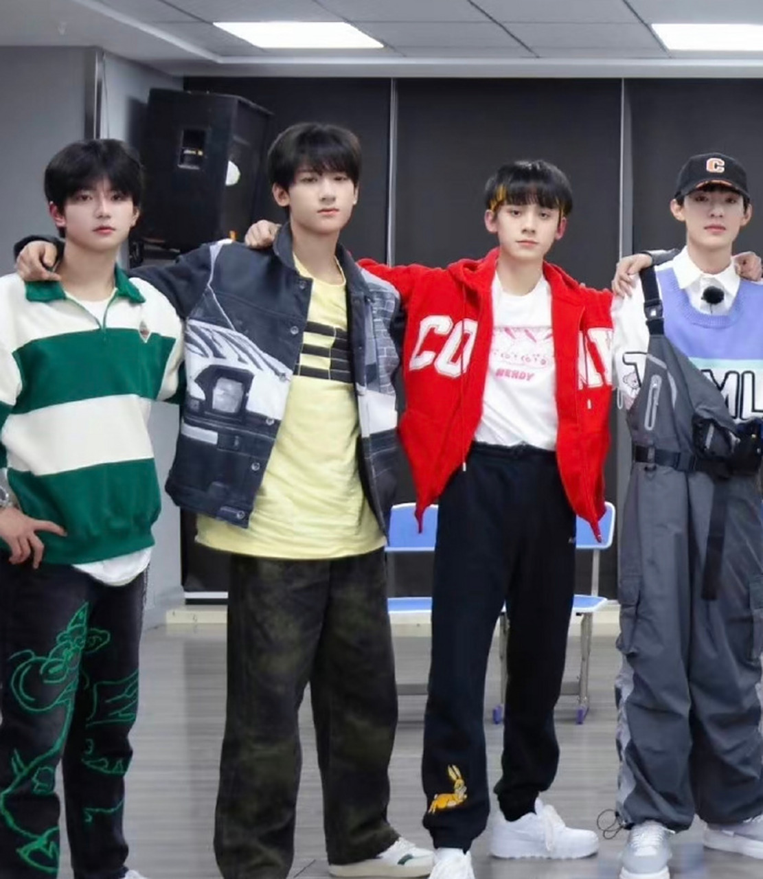 #tf三代登陆计划演唱会官宣##tf家族三代演唱会官宣# 哇!太期待了!