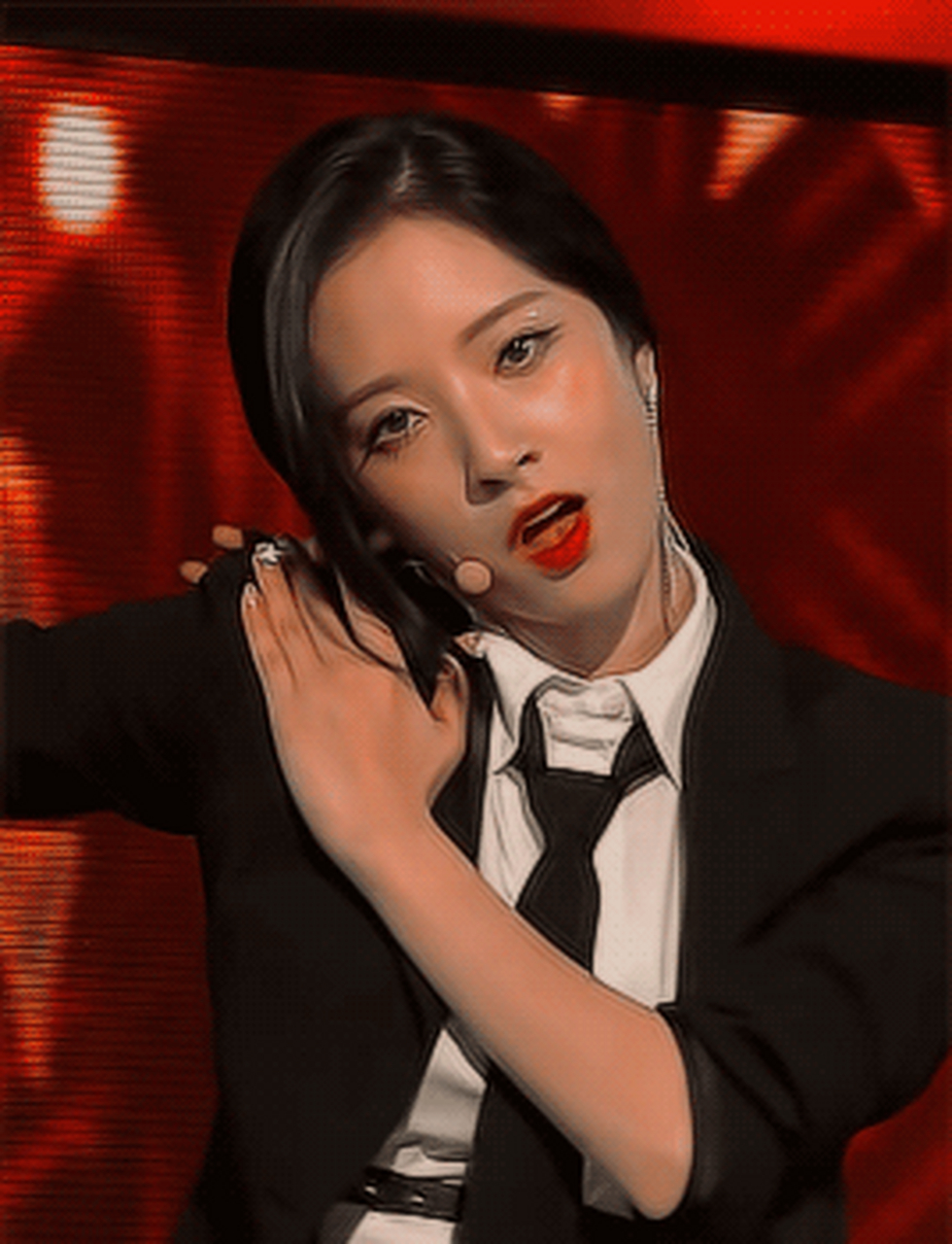 苞娜一双修长的大美腿也是格外抢眼,这样的美少女,怎能不爱!