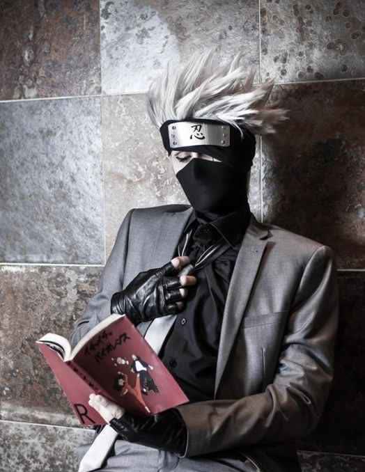 你见过穿西装这么帅的卡卡西吗?