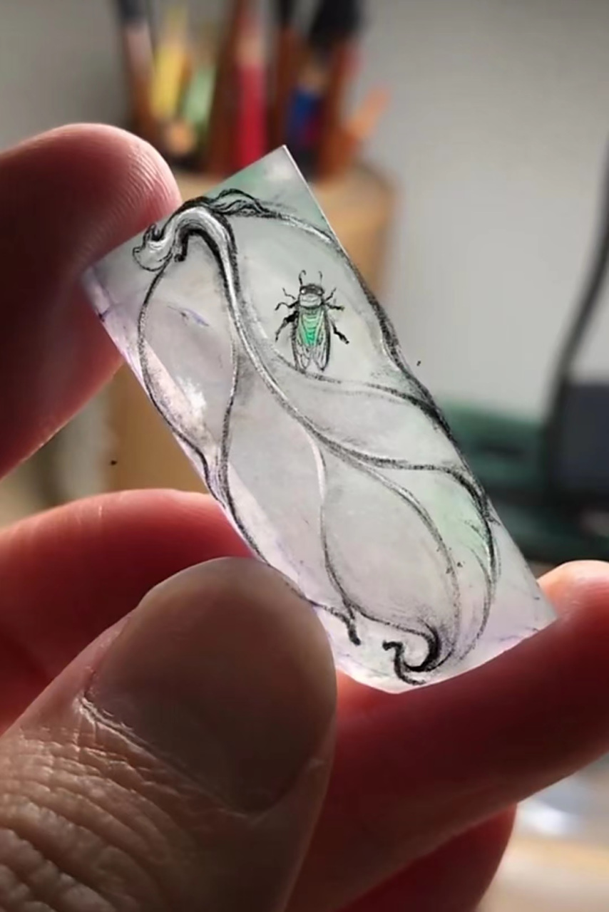 雕刻# 一个简简单单的翡翠边角小料,只要用心去想象题材,用心去雕烫