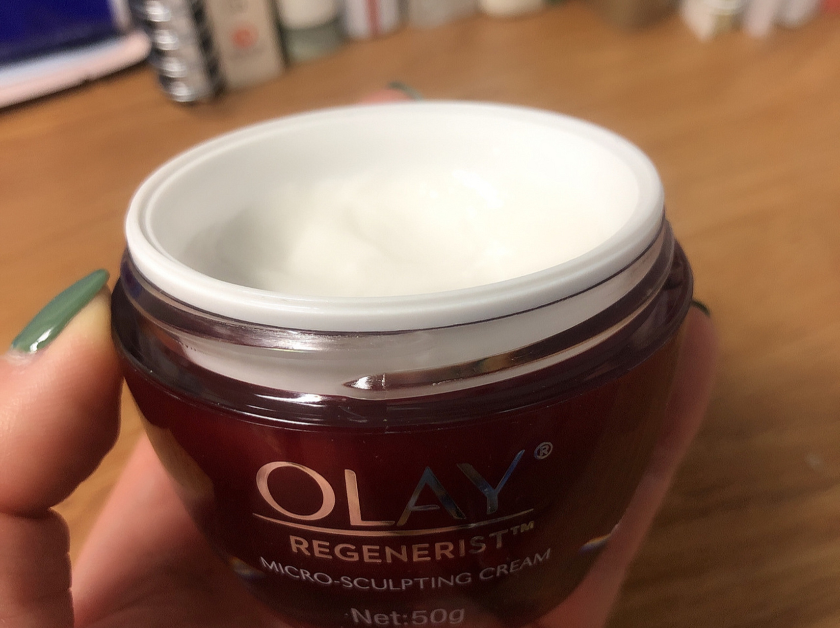 欧莱雅小蜜罐和olay大红瓶对比来啦 因为想对我发出来的东西负责,所以