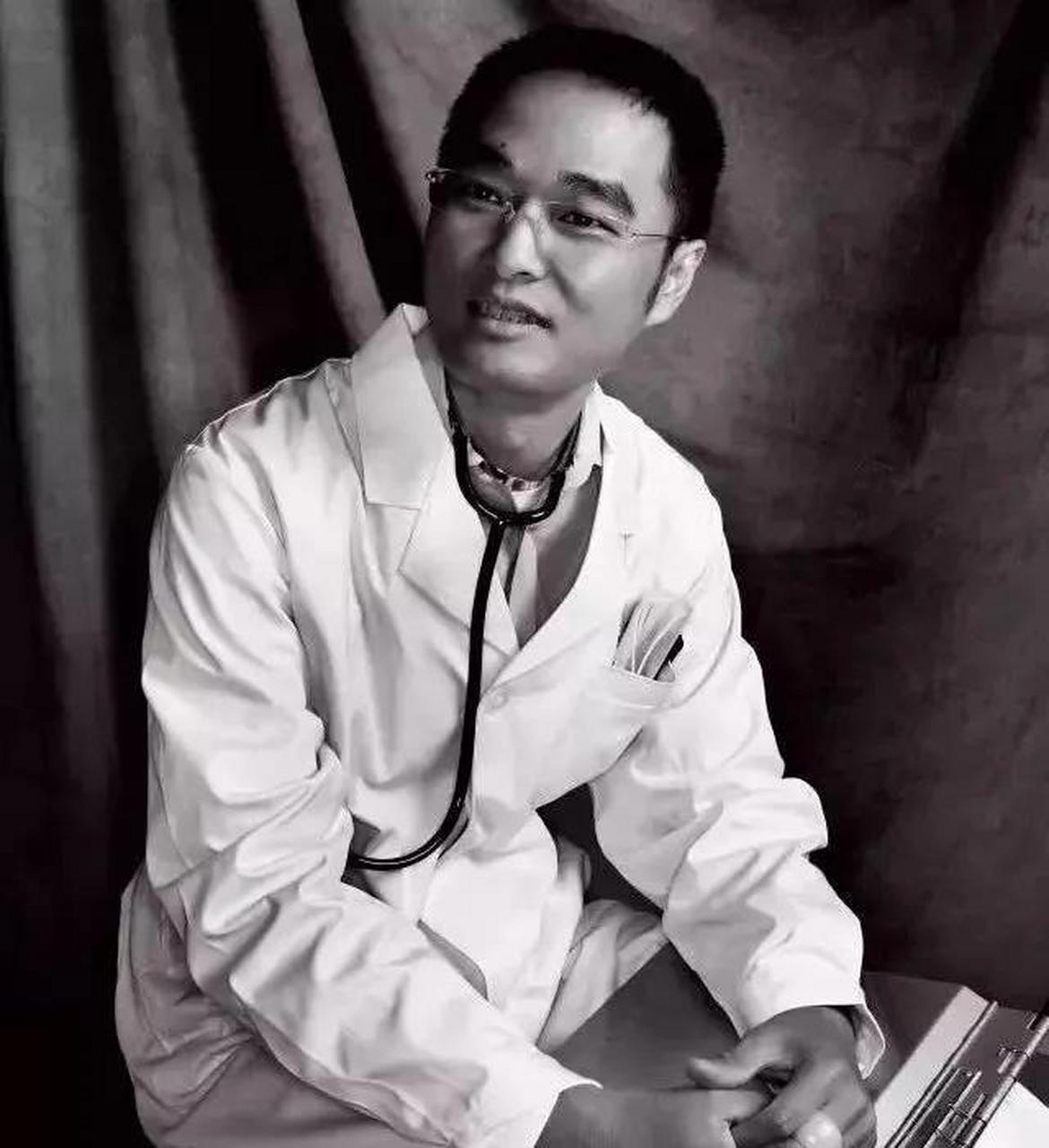 一32岁女人为了保住工作,连生个孩子都不敢对工作松懈.