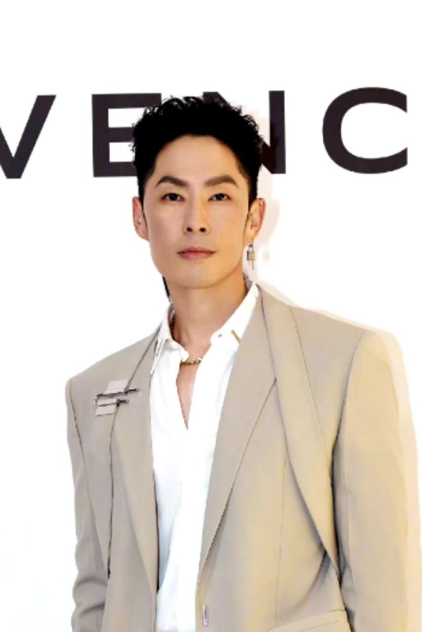 田宅凹陷 无垂珠反骨耳谈恋爱可以,结纷是不会再结的了.